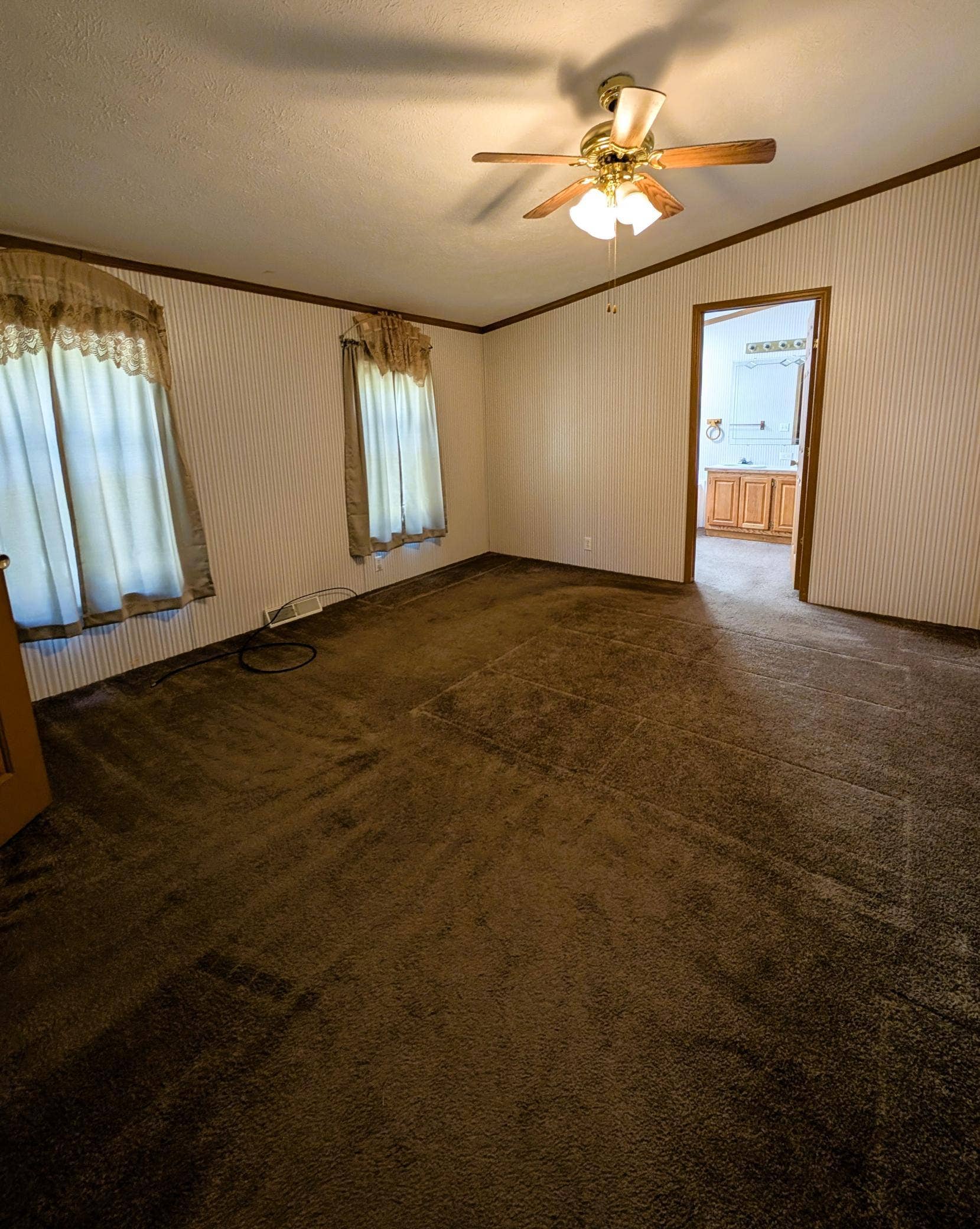 7126 Tribute Lane NW, Bemidji, MN 56601 PXL_20260930_191738009.jpg