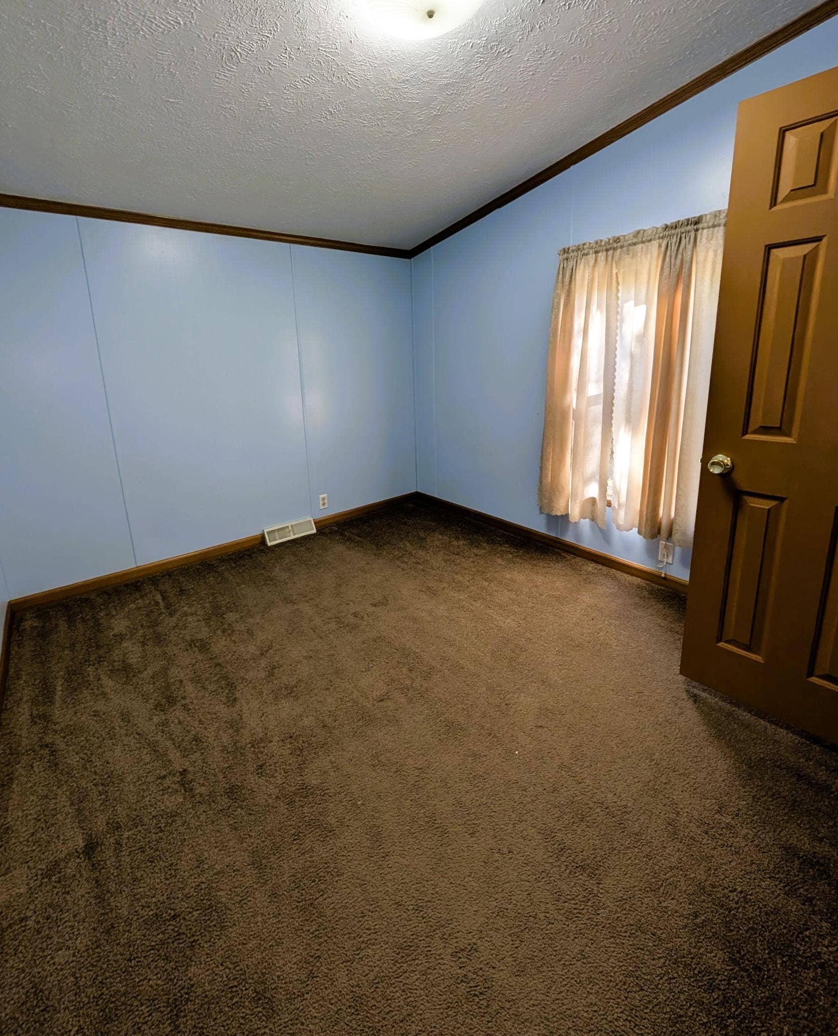 7126 Tribute Lane NW, Bemidji, MN 56601 PXL_20260930_190959398.jpg