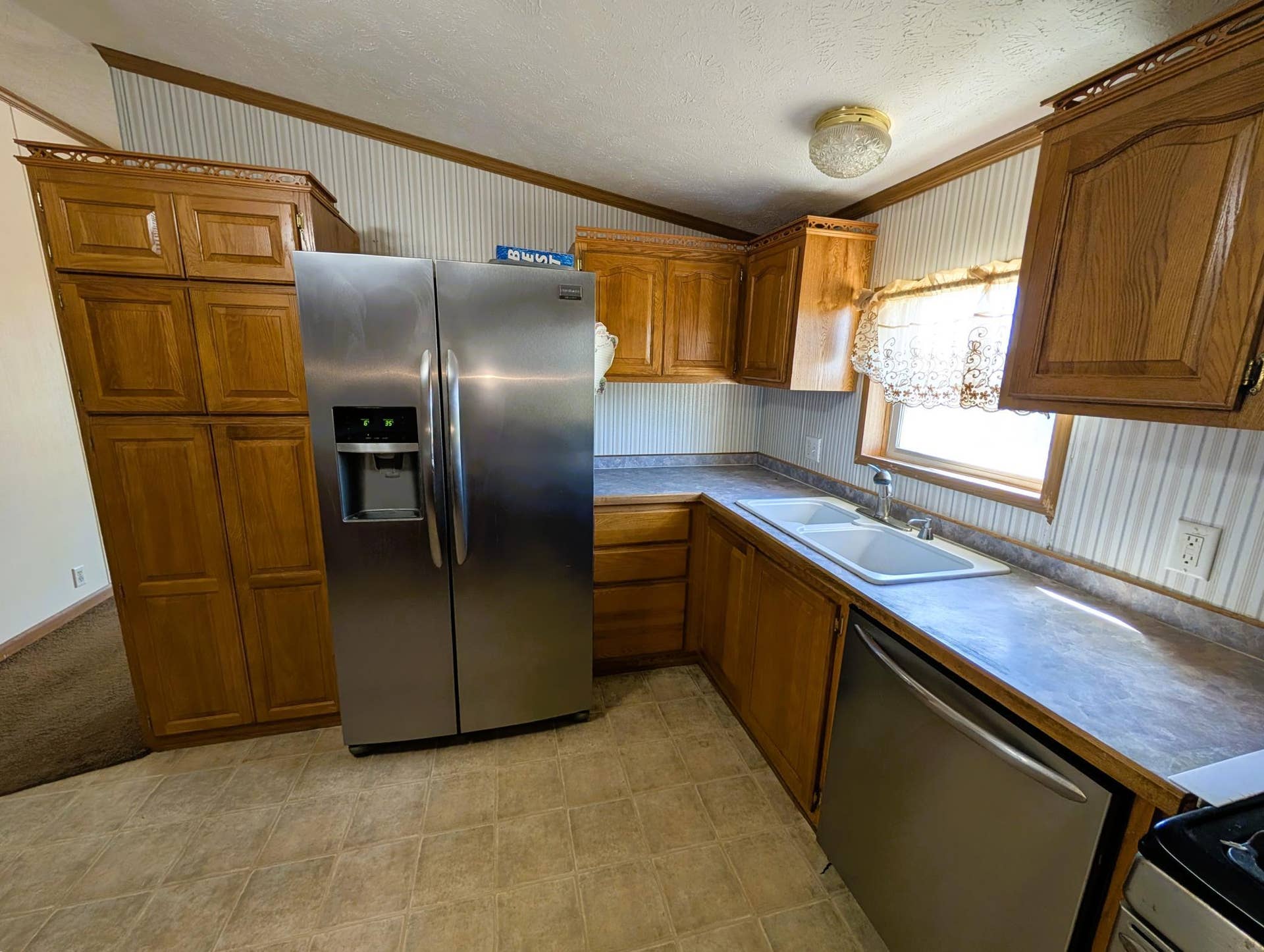 7126 Tribute Lane NW, Bemidji, MN 56601 PXL_20260930_191230195.jpg