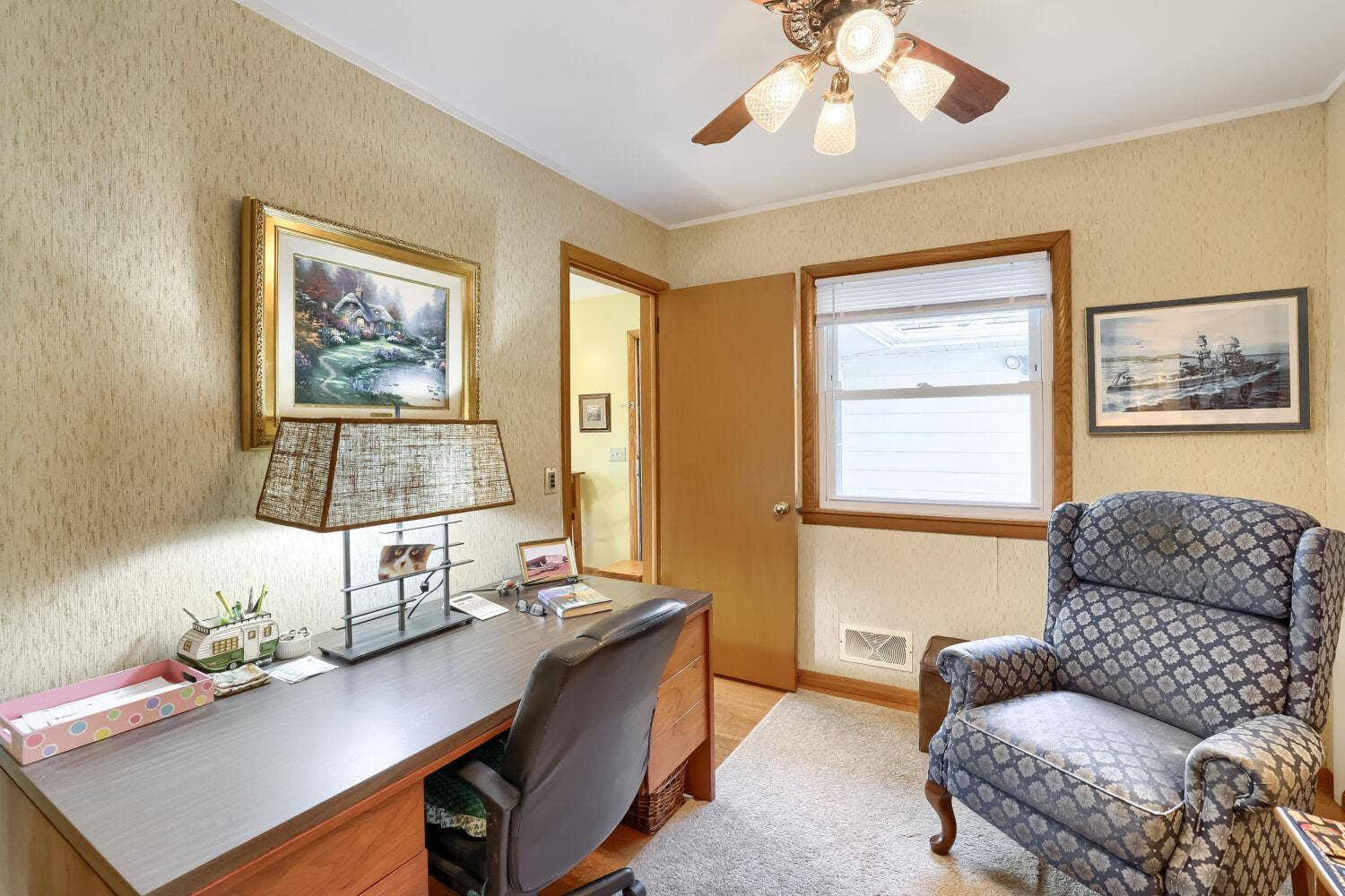 5301 Penn Avenue N, Brooklyn Center, MN 55430 5301 Penn Ave N - Web Quality - 023 - 23 Bedroom.jpg