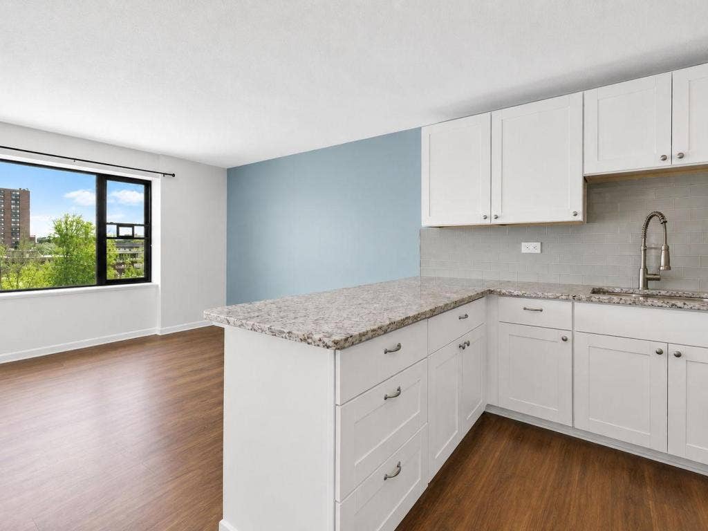15 S 1st St, #A410, 19, Minneapolis, MN 55401 15 S 1st St, #A410, 19, Minneapolis, MN 55401