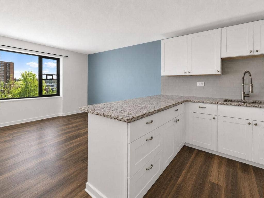 15 S 1st St, #A410, 19, Minneapolis, MN 55401 15 S 1st St, #A410, 19, Minneapolis, MN 55401
