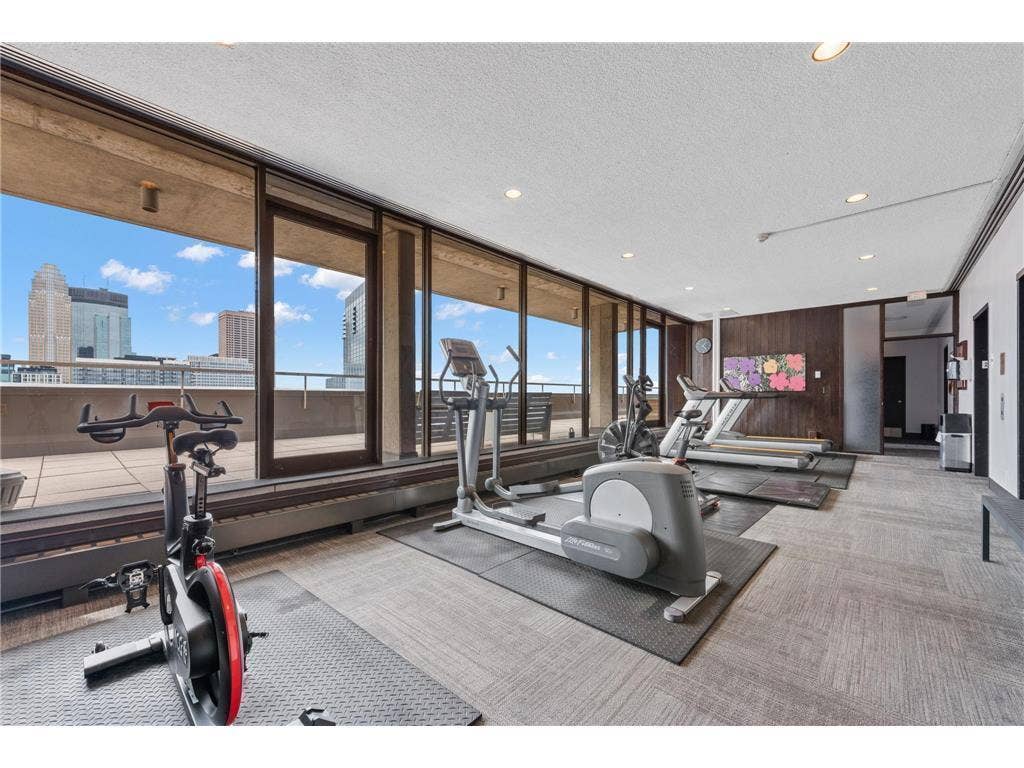 15 S 1st St, #A410, 19, Minneapolis, MN 55401 15 S 1st St, #A410, 19, Minneapolis, MN 55401