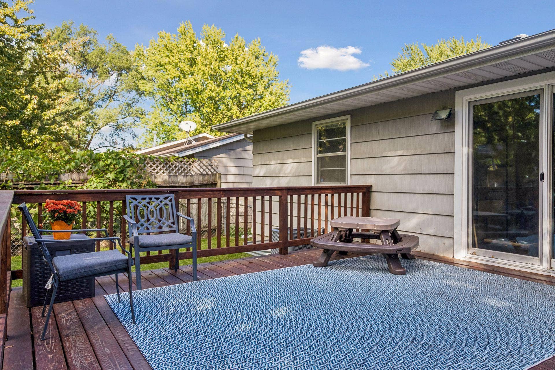 4333 Diamond Drive, Eagan, MN 55122 4333 Diamond Drive, Eagan, MN 55122