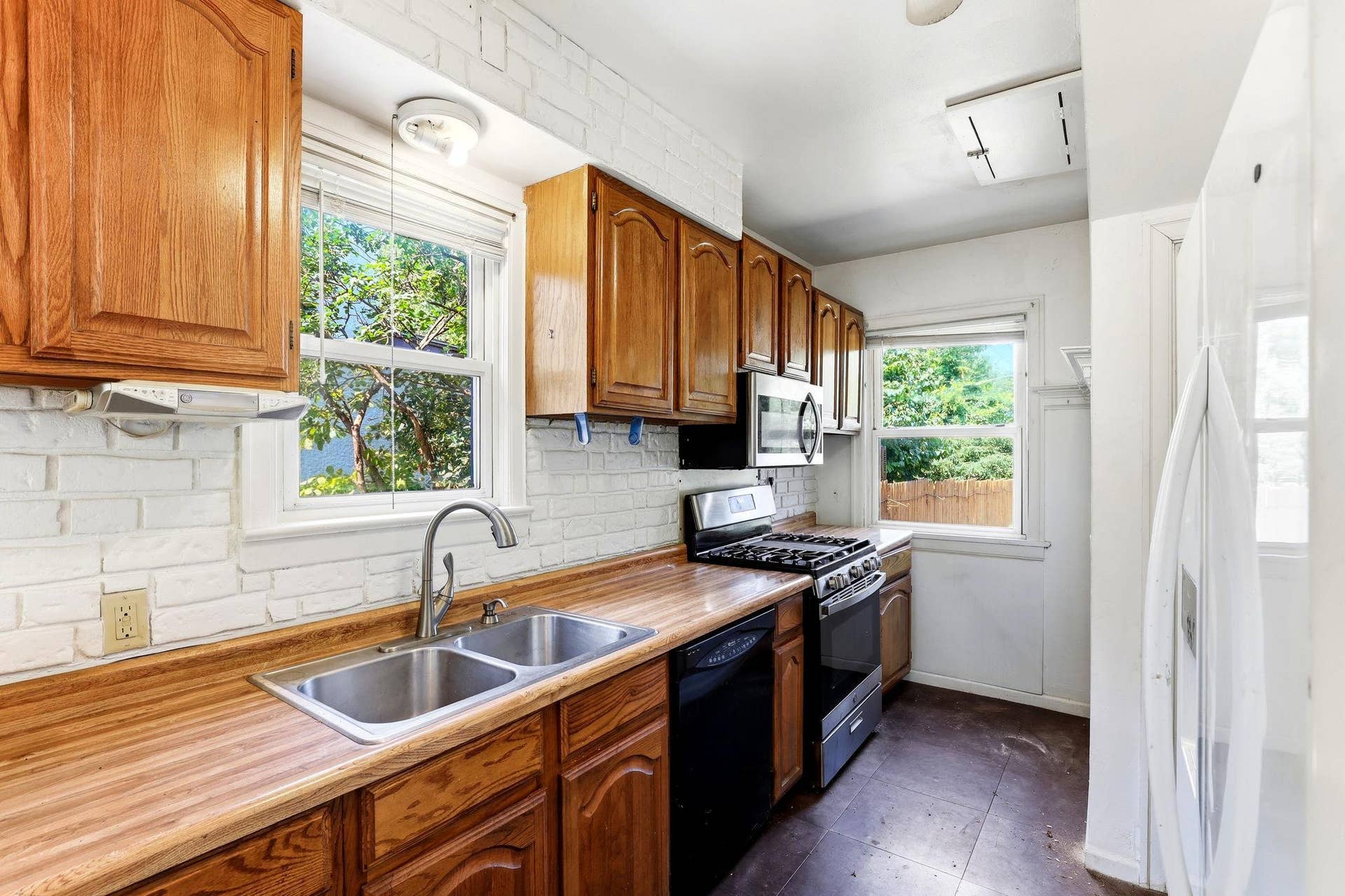 251 Stevens Street W, 104, Saint Paul, MN 55107 251 Stevens Street W, 104, Saint Paul, MN 55107