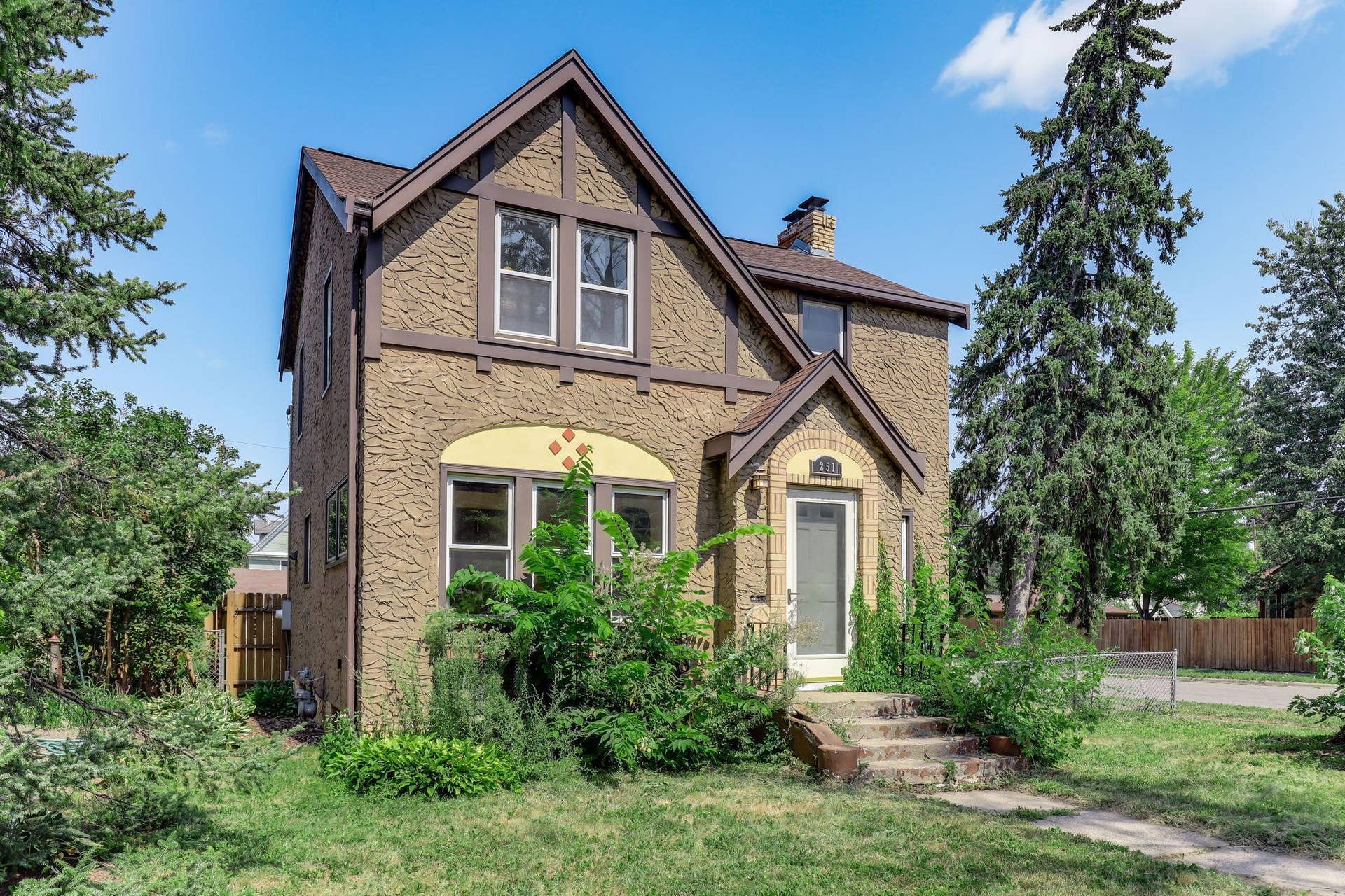 251 Stevens Street W, 104, Saint Paul, MN 55107 251 Stevens Street W, 104, Saint Paul, MN 55107