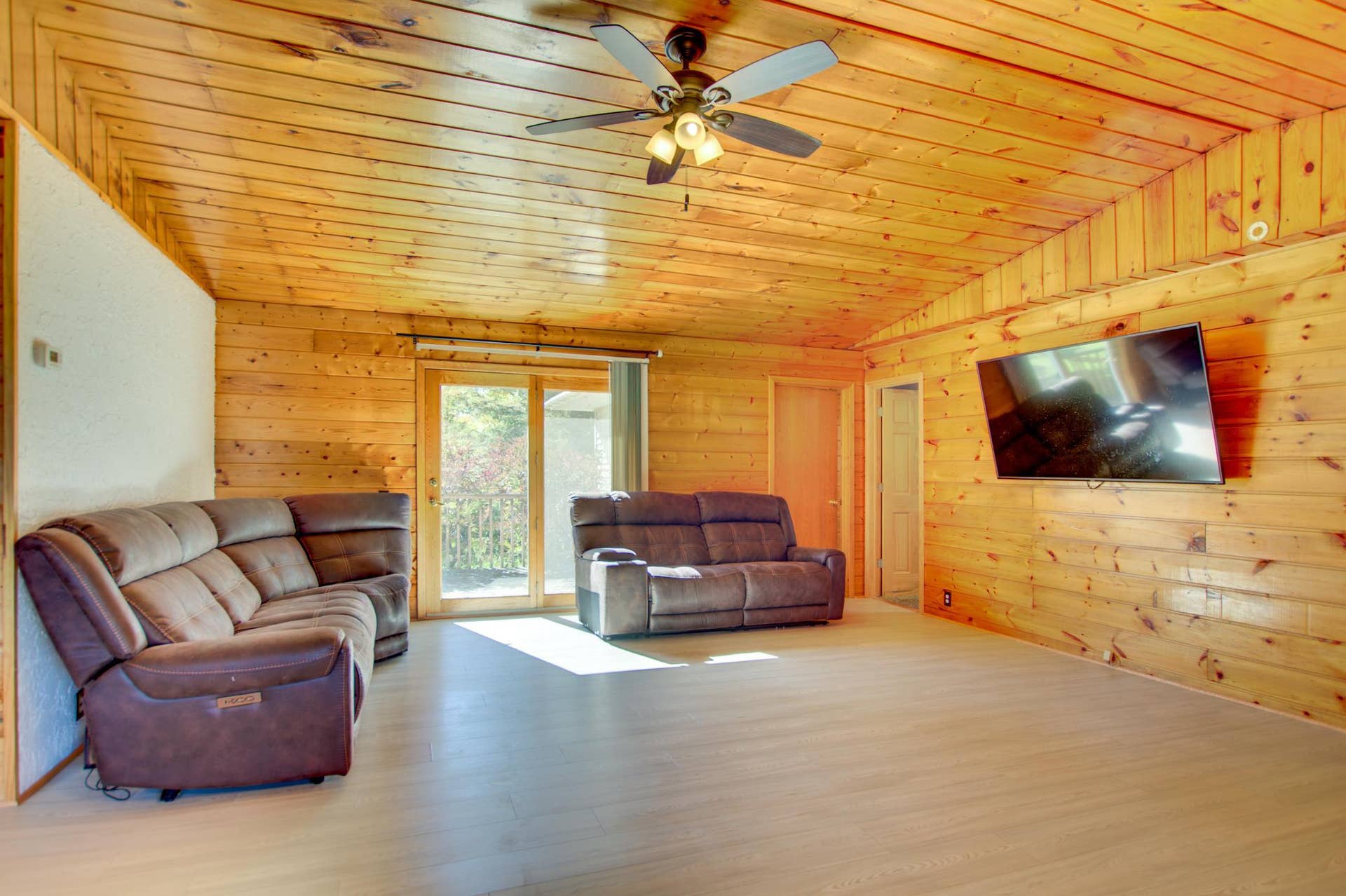 2239 Becida Road SW, Bemidji, MN 56601 Becida2_02_IMG_8251-IMG_8257.jpg