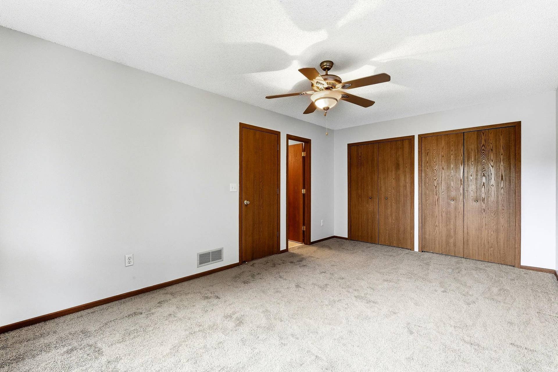 2606 Brookdale Lane, Brooklyn Park, MN 55444 2606 Brookdale Lane, Brooklyn Park, MN 55444