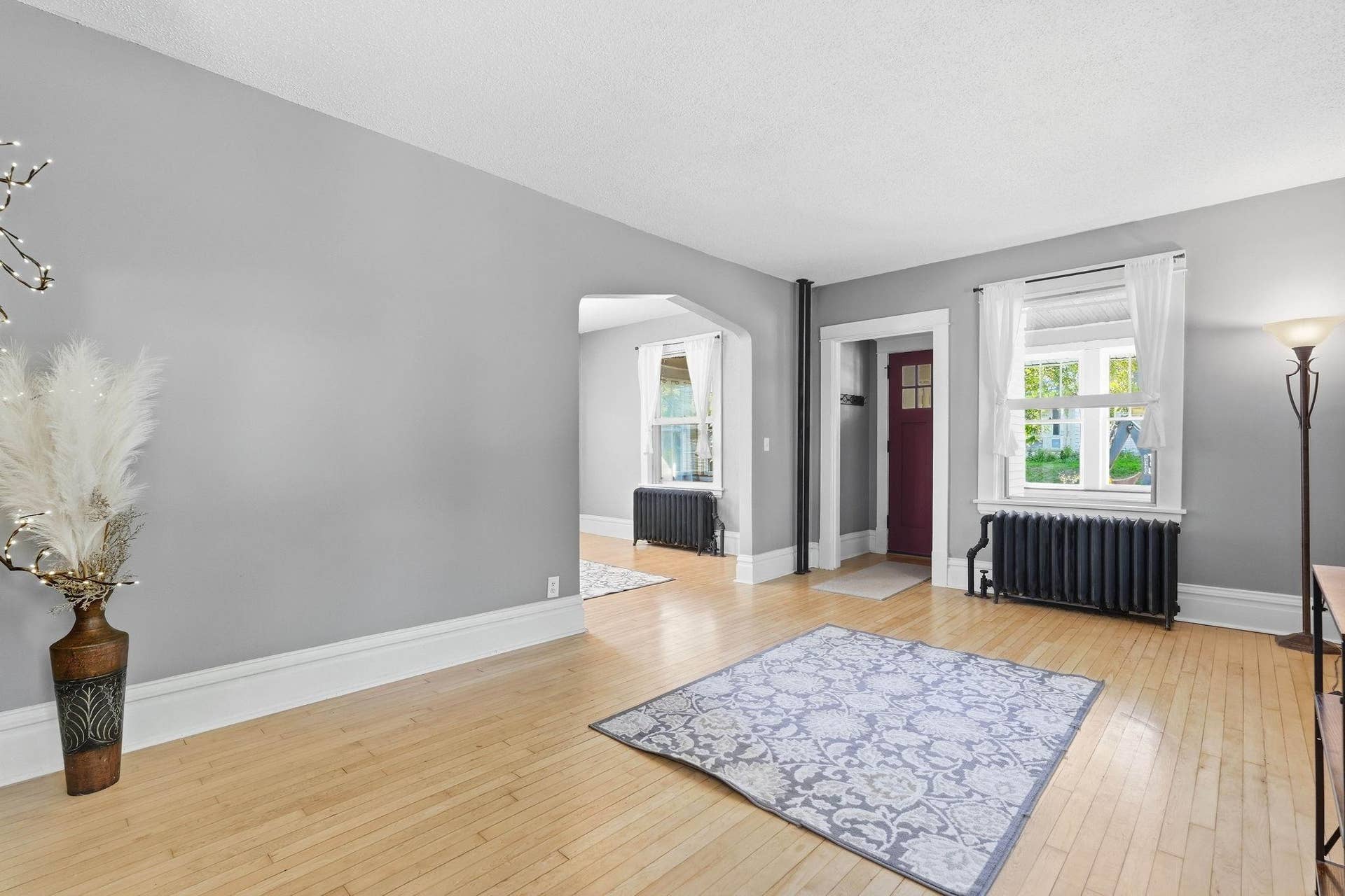 211 Morton Street E, 104, Saint Paul, MN 55107