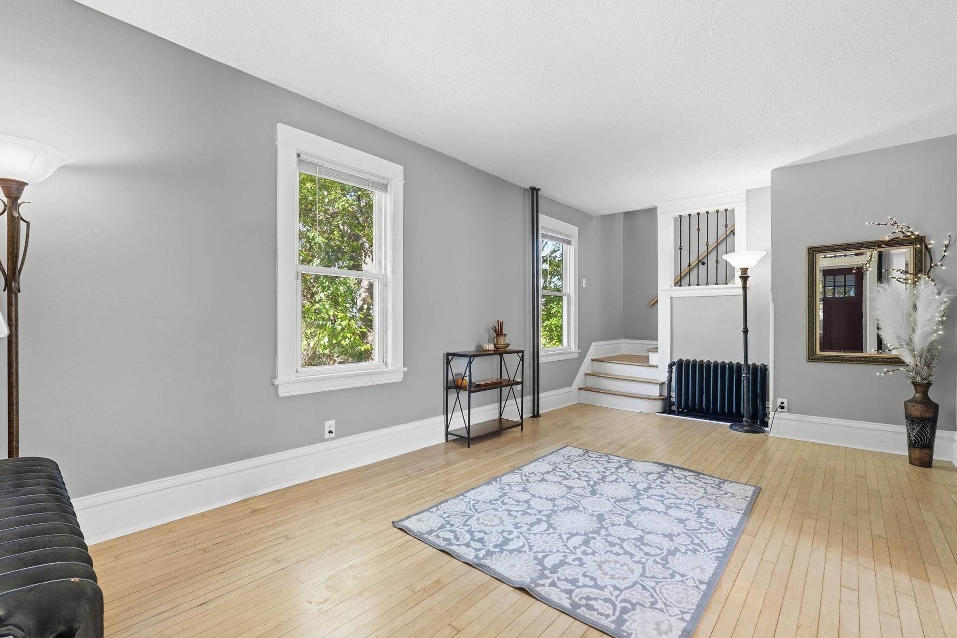 211 Morton Street E, 104, Saint Paul, MN 55107