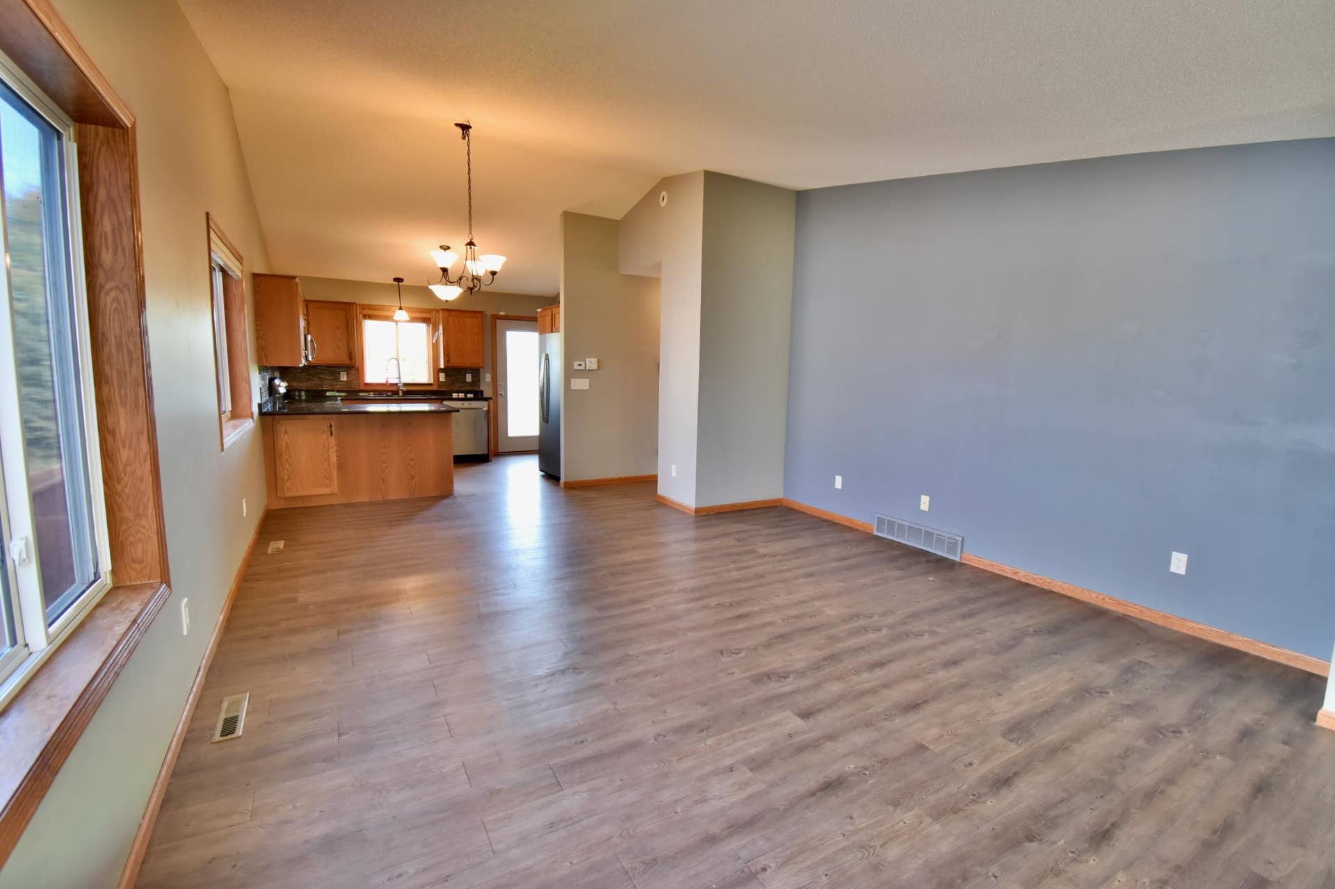 316 23rd Avenue N, Sartell, MN 56377 316 23rd Avenue N, Sartell, MN 56377