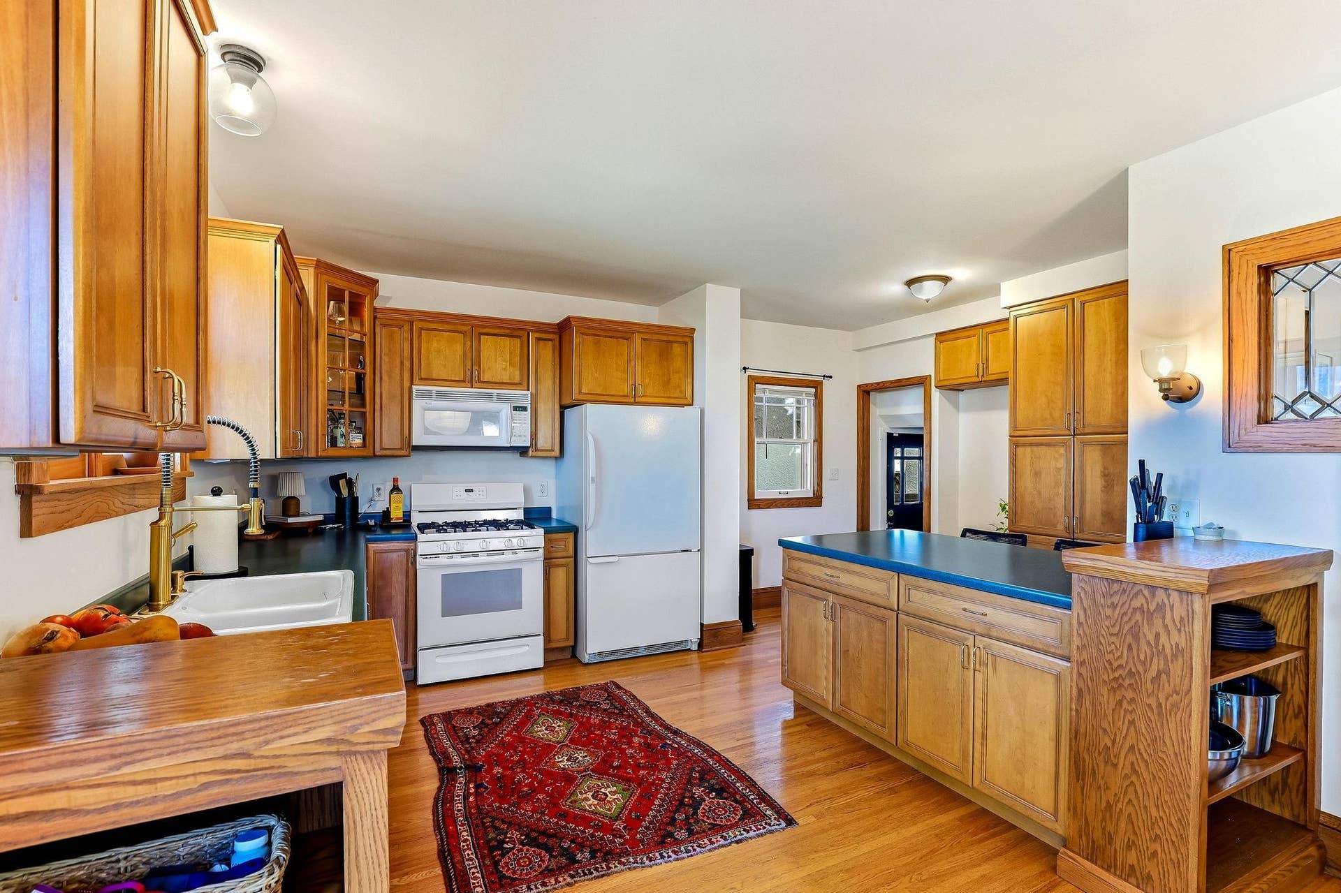 4748 Drew Avenue S, 28, Minneapolis, MN 55410 13-web-or-mls-4748-Drew-Ave-13.jpg