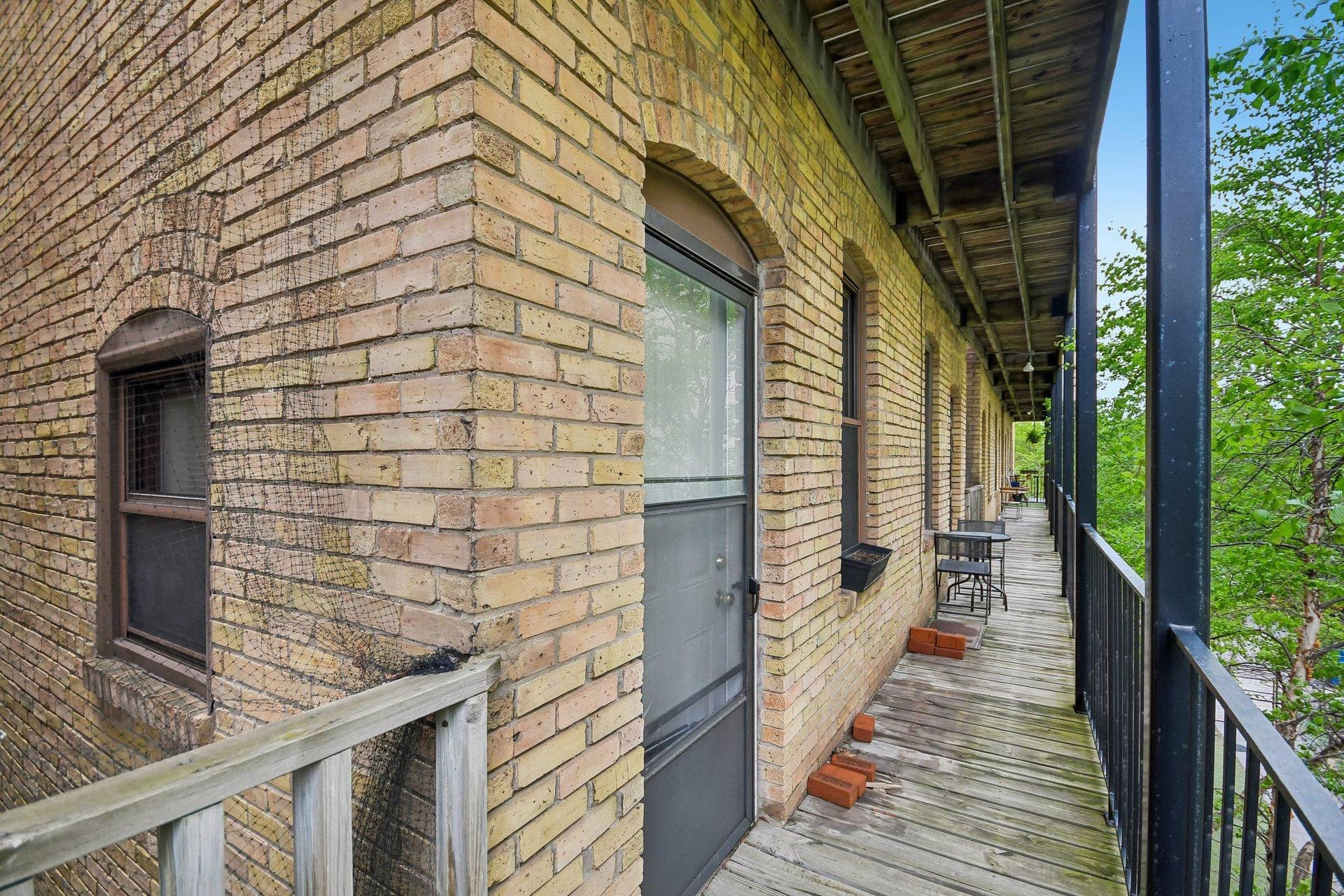 605 S 9th Street, #6, 24, Minneapolis, MN 55404 605 S 9th Street, #6, 24, Minneapolis, MN 55404