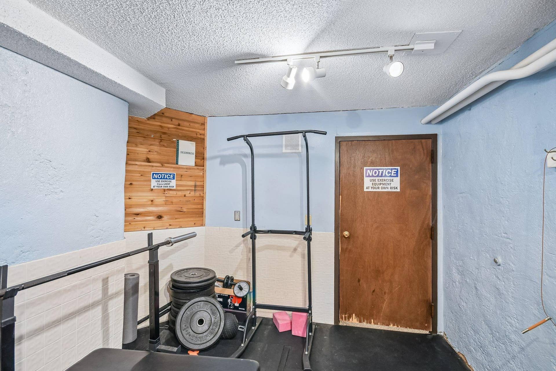 605 S 9th Street, #6, 24, Minneapolis, MN 55404 605 S 9th Street, #6, 24, Minneapolis, MN 55404