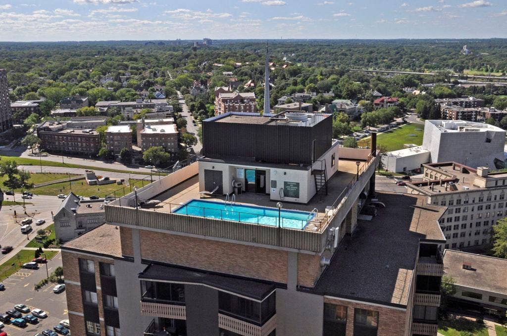 400 Groveland Avenue, #611, 45, Minneapolis, MN 55403 400 Groveland Avenue, #611, 45, Minneapolis, MN 55403