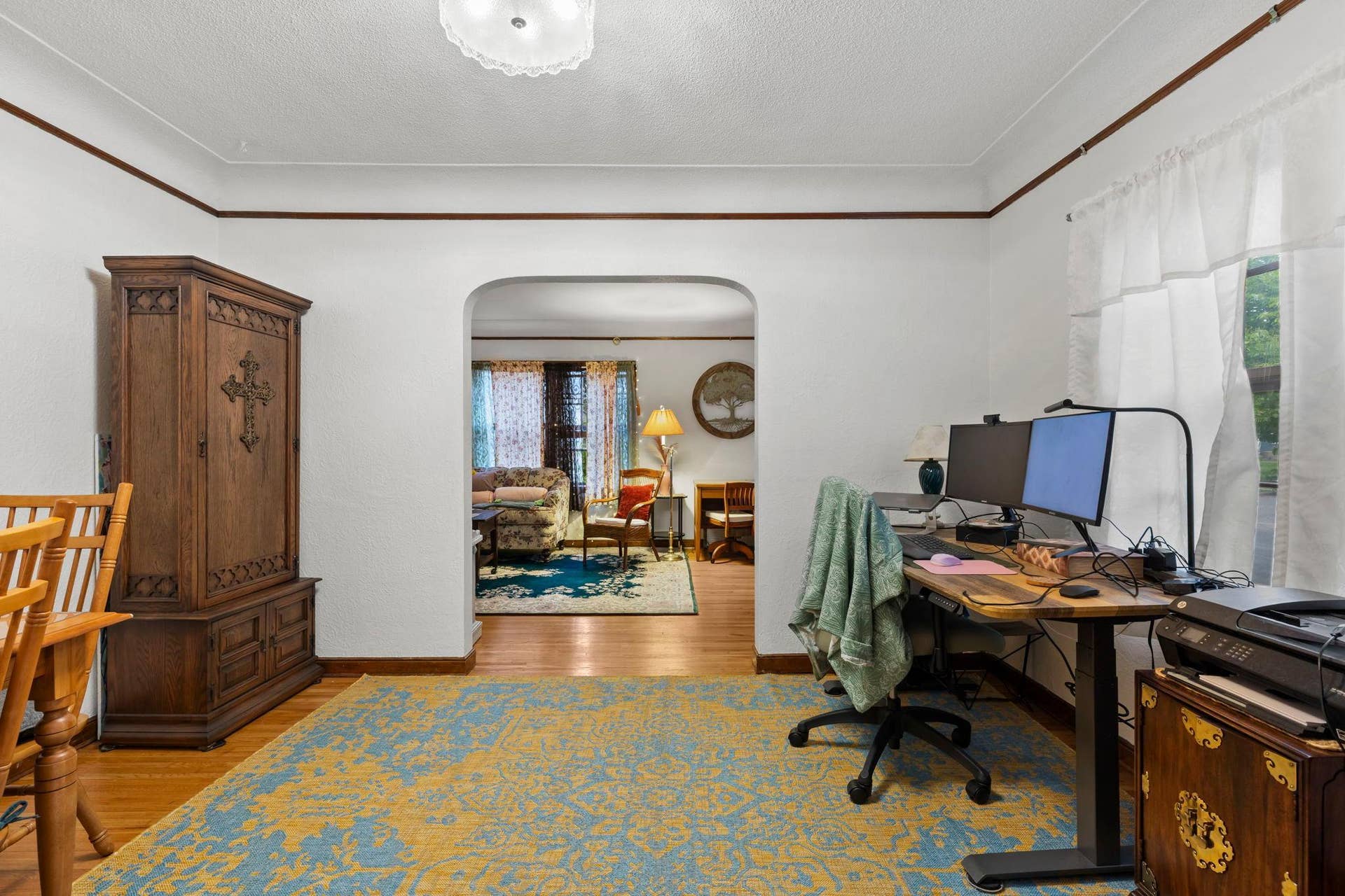 42-web-or-mls-1522 Hague Ave-93 (2).jpg