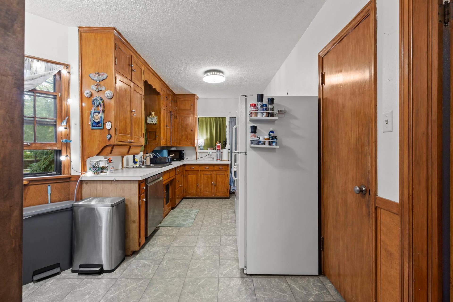 44-web-or-mls-1522 Hague Ave-99 (2).jpg