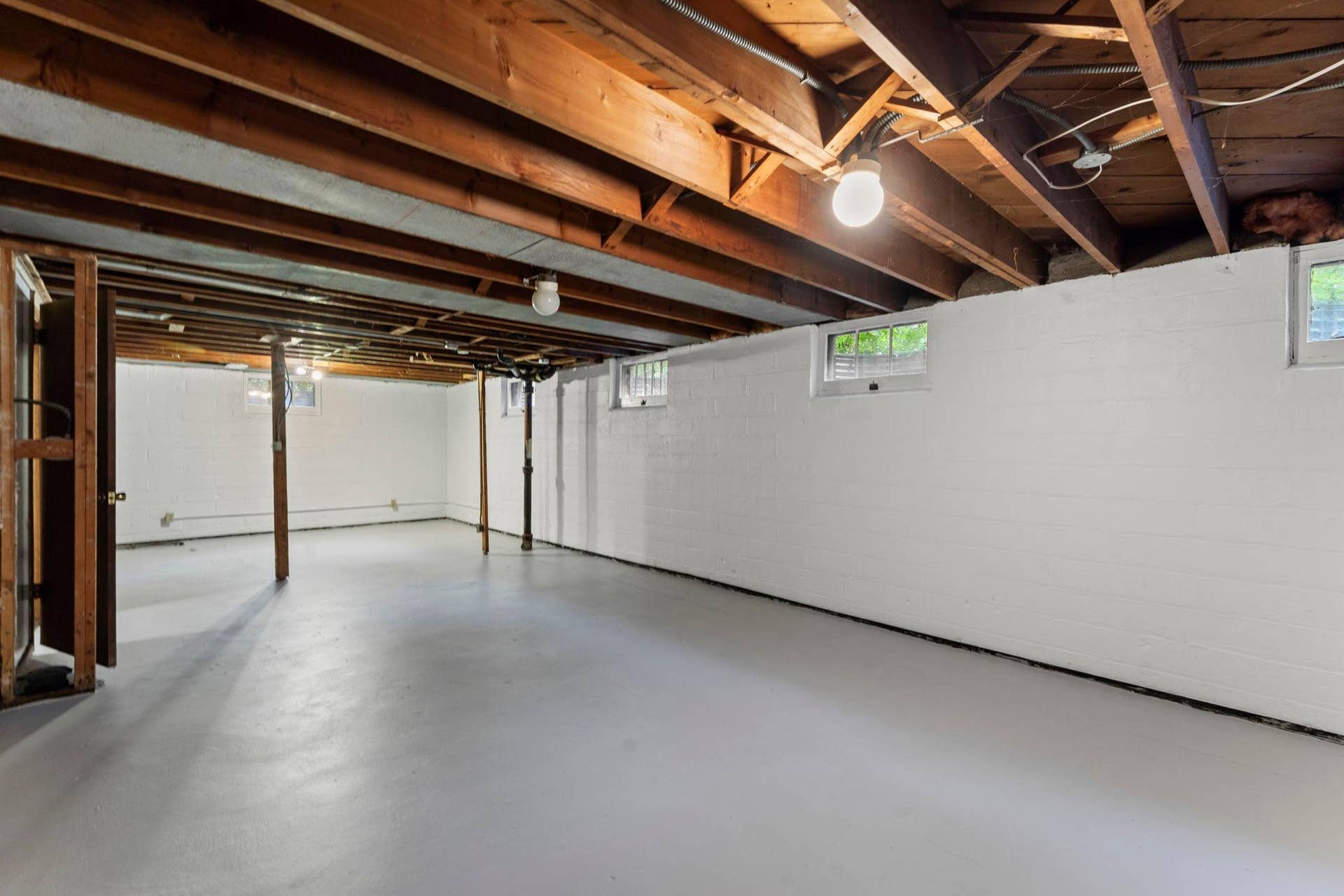 96-web-or-mls-1522 Hague Ave-128.jpg