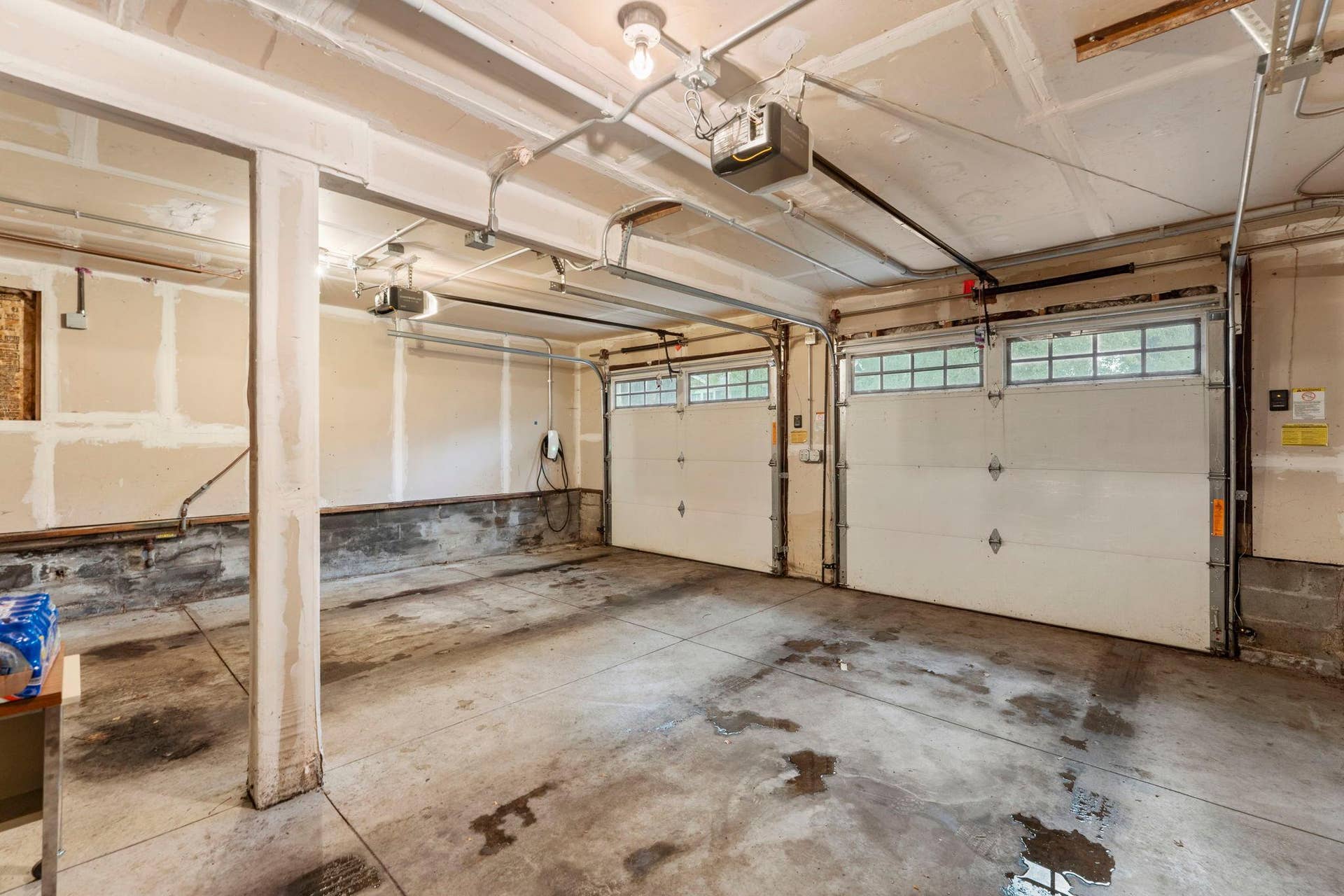 100-web-or-mls-1522 Hague Ave-8.jpg