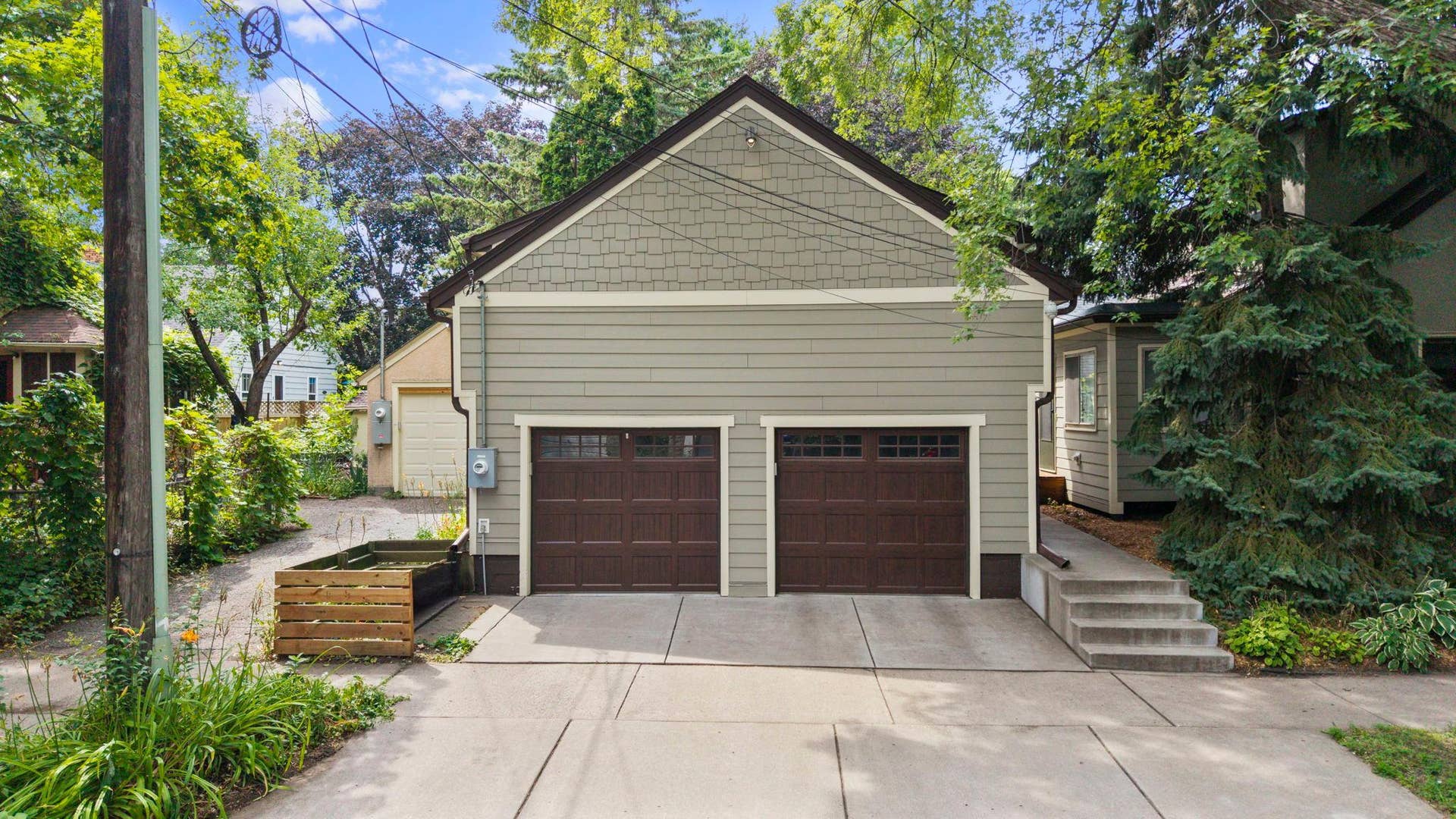 128-web-or-mls-1522 Hague Ave-102.jpg