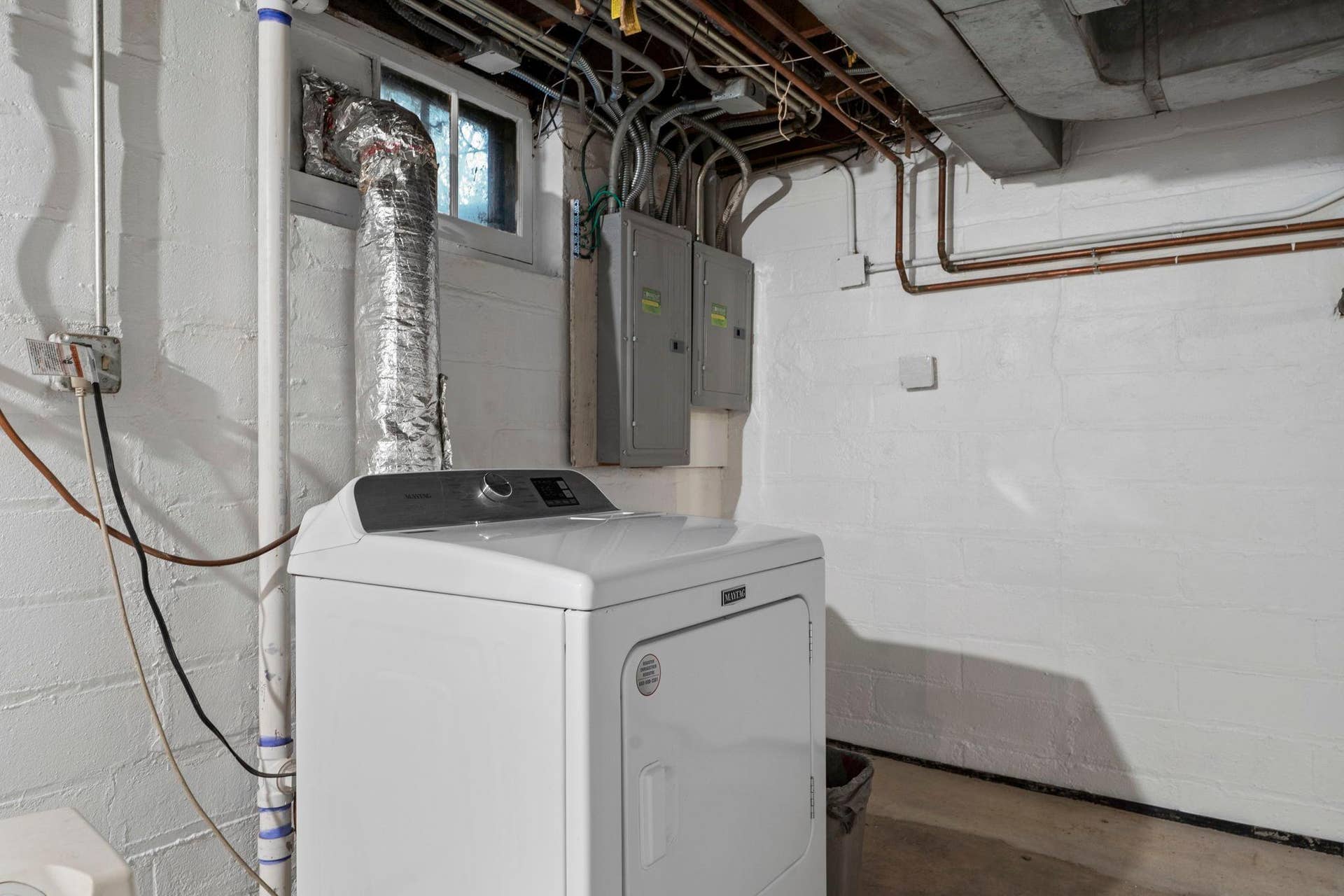 91-web-or-mls-1522 Hague Ave-103.jpg