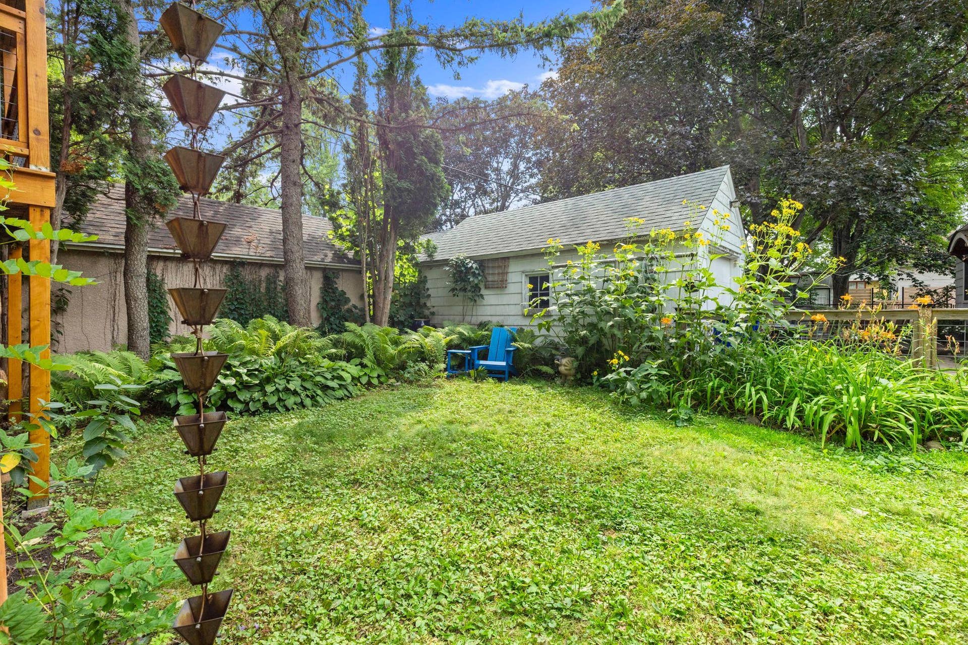 105-web-or-mls-1522 Hague Ave-34.jpg
