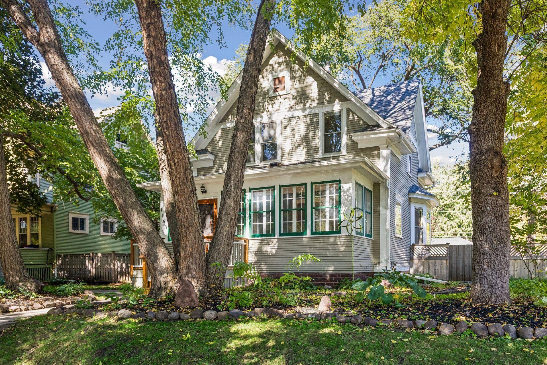 1493 Lincoln Avenue, 95, Saint Paul, MN 55105 Photo-003 (1).jpg