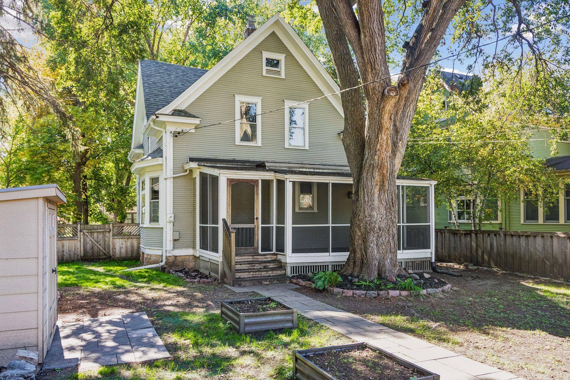 1493 Lincoln Avenue, 95, Saint Paul, MN 55105 1493 Lincoln Avenue - Spacecrafting - 0034.jpg
