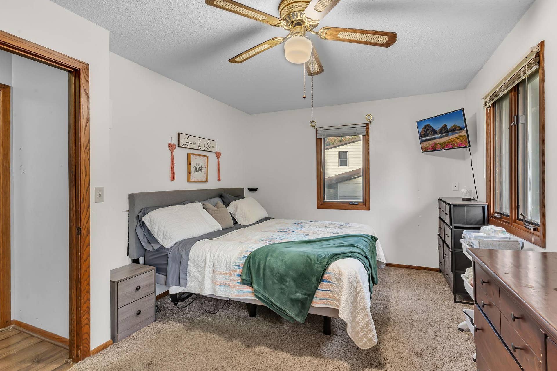 1221 13th Avenue SW, Willmar, MN 56201 1221- Main Level- Bedroom 1
