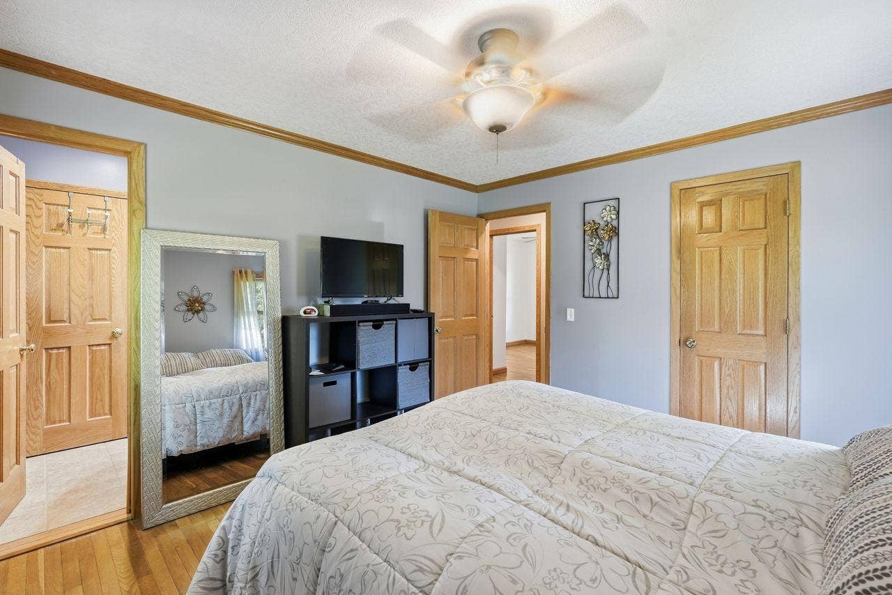 132 Quality Avenue S, Lakeland, MN 55043