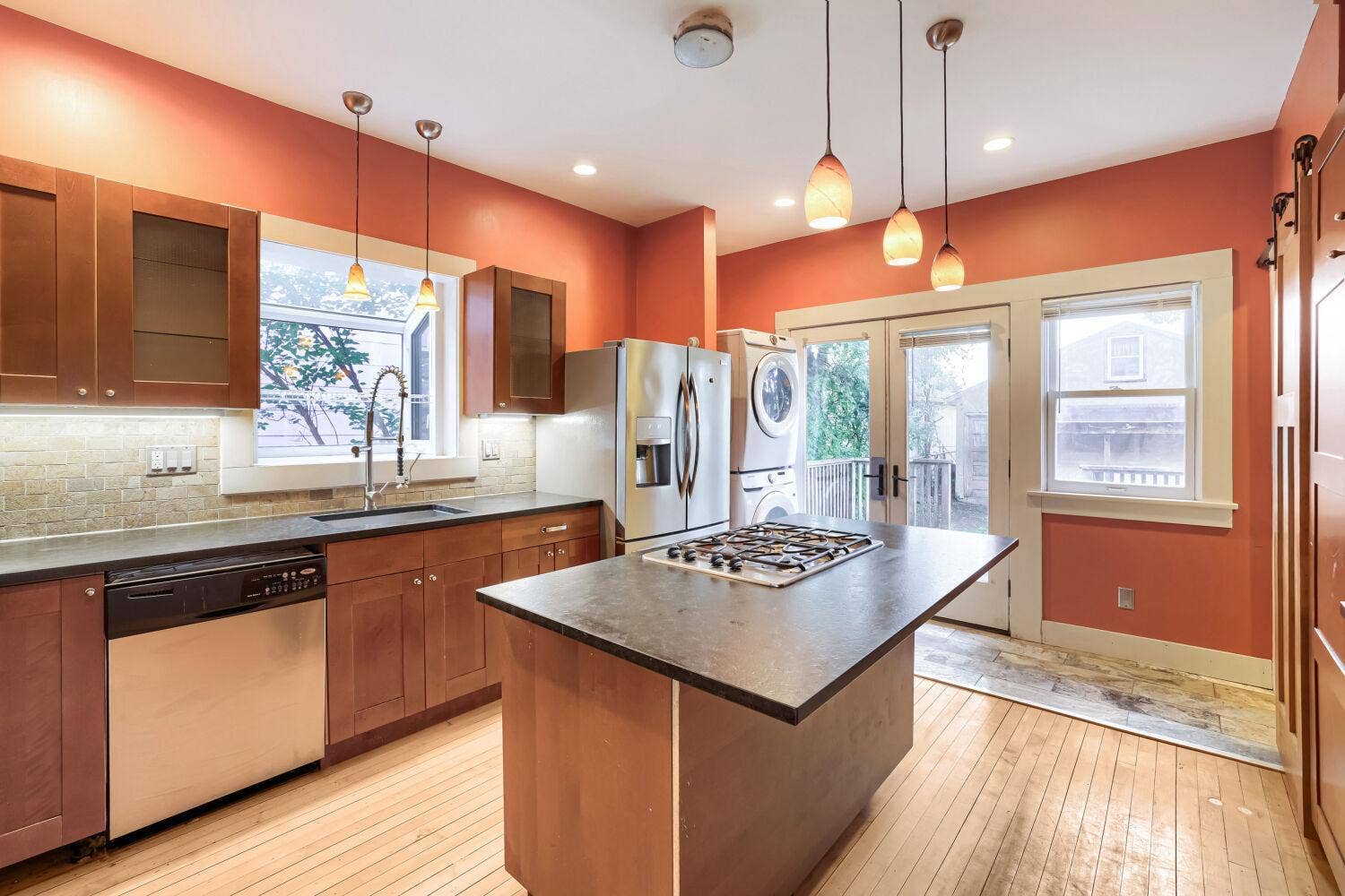 1549 Edmund Avenue, 93, Saint Paul, MN 55104 1549 Edmund Avenue, 93, Saint Paul, MN 55104