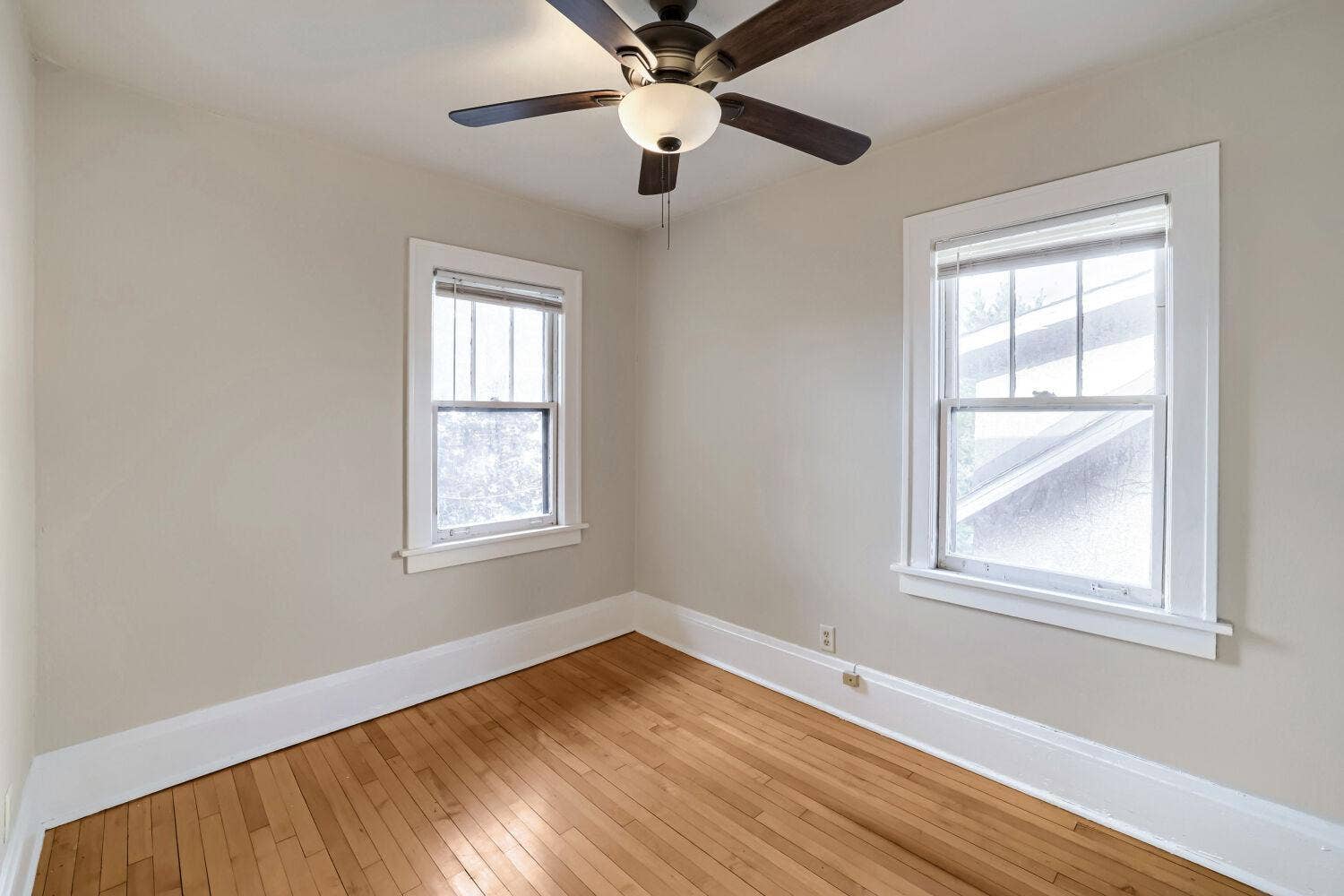 1549 Edmund Avenue, 93, Saint Paul, MN 55104 1549 Edmund Avenue, 93, Saint Paul, MN 55104