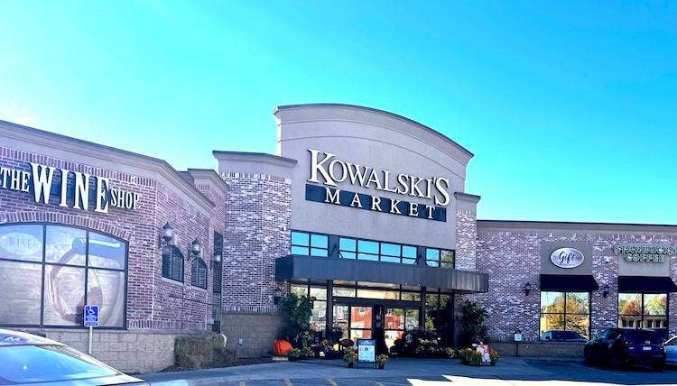 2407 Girard Avenue S, #6, 21, Minneapolis, MN 55405 Walking distance to Kowalski's