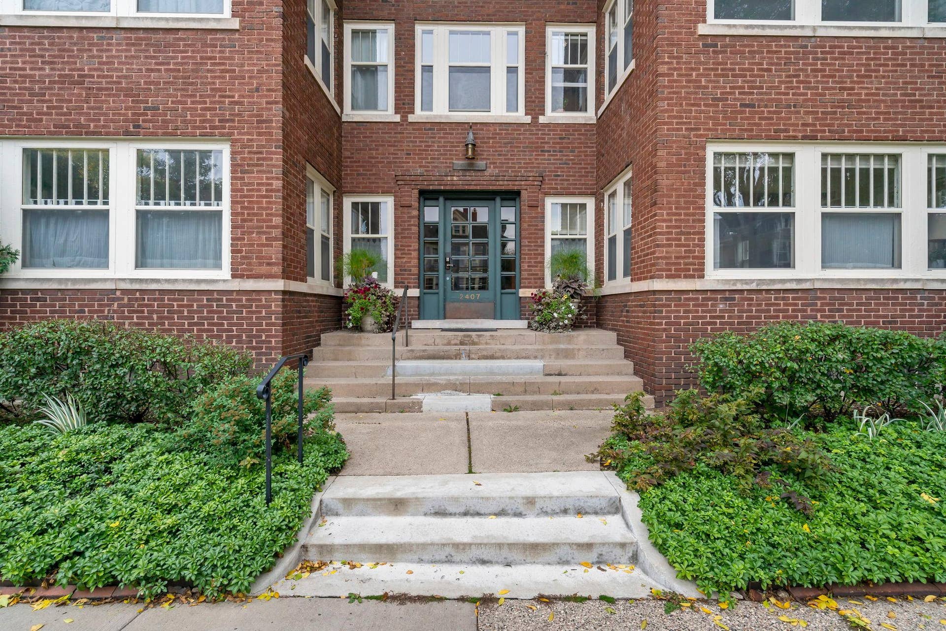 2407 Girard Avenue S, #6, 21, Minneapolis, MN 55405 25.jpg