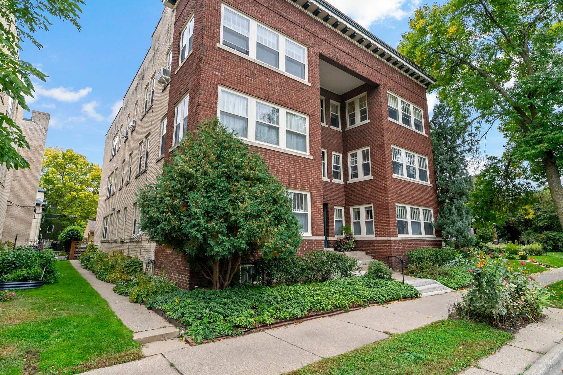 2407 Girard Avenue S, #6, 21, Minneapolis, MN 55405 Ansonia Building on Girard