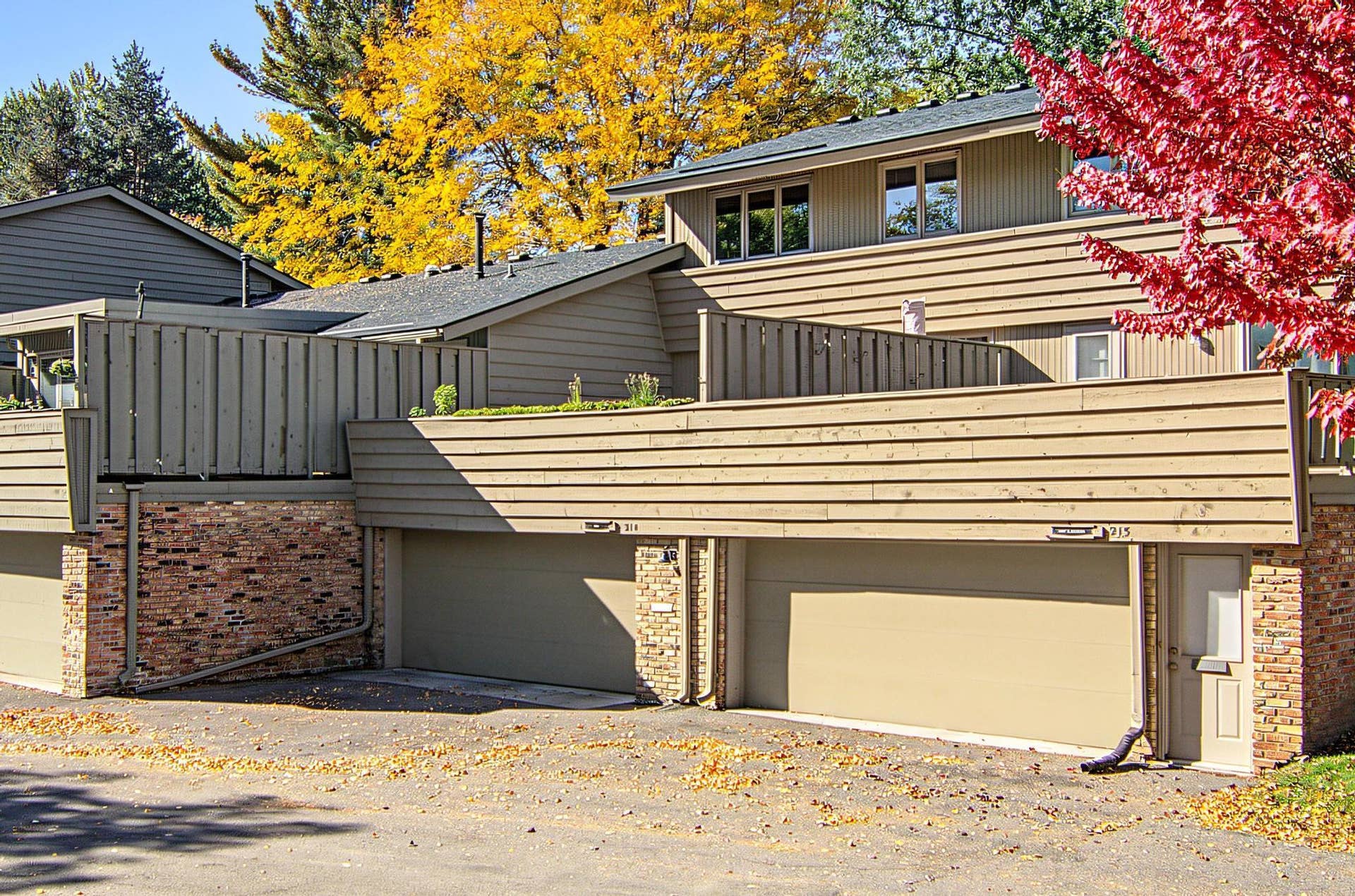 214 Windsor Court, New Brighton, MN 55112 214 Windsor Court, New Brighton, MN 55112