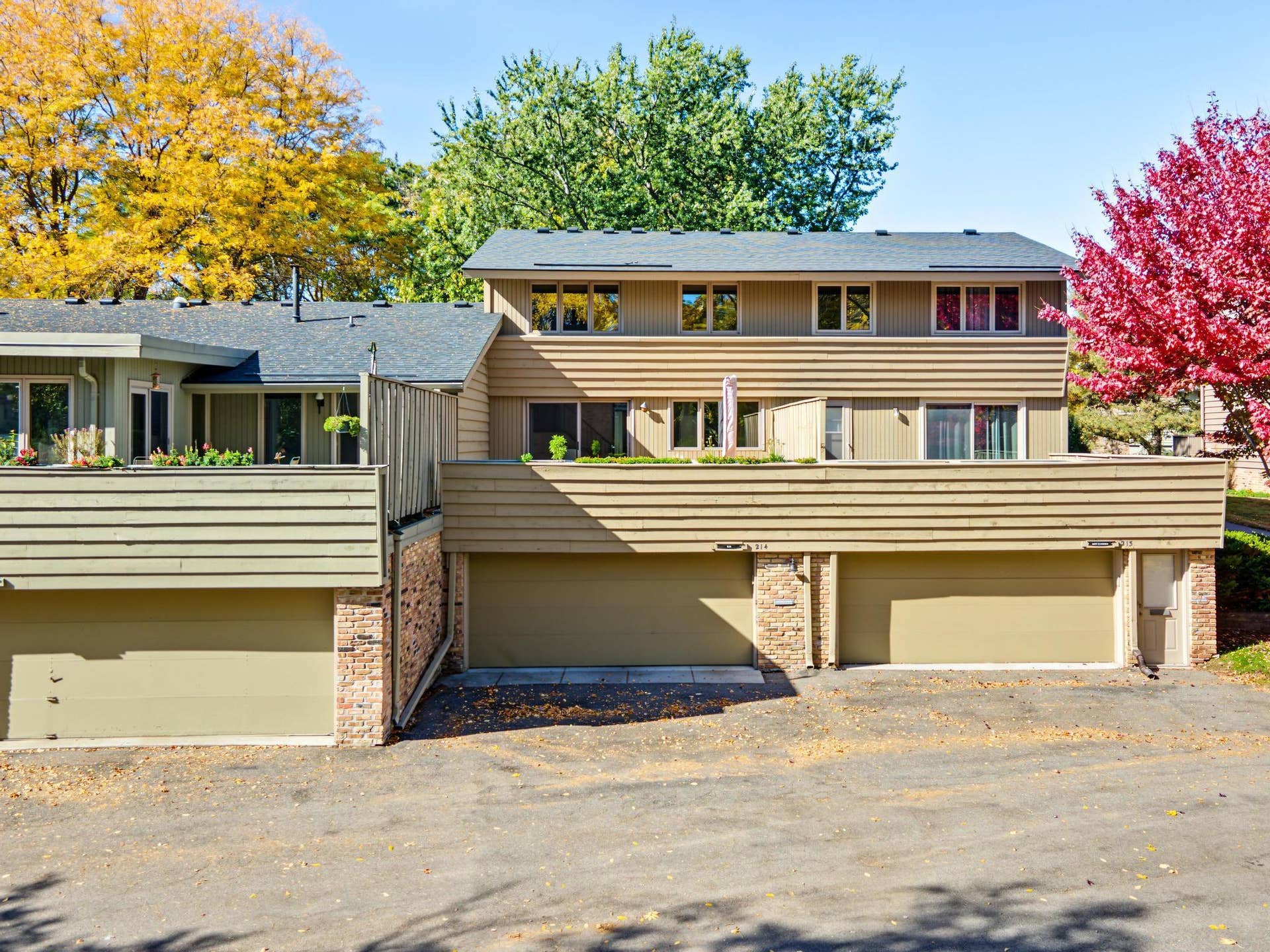 214 Windsor Court, New Brighton, MN 55112 214 Windsor Court, New Brighton, MN 55112
