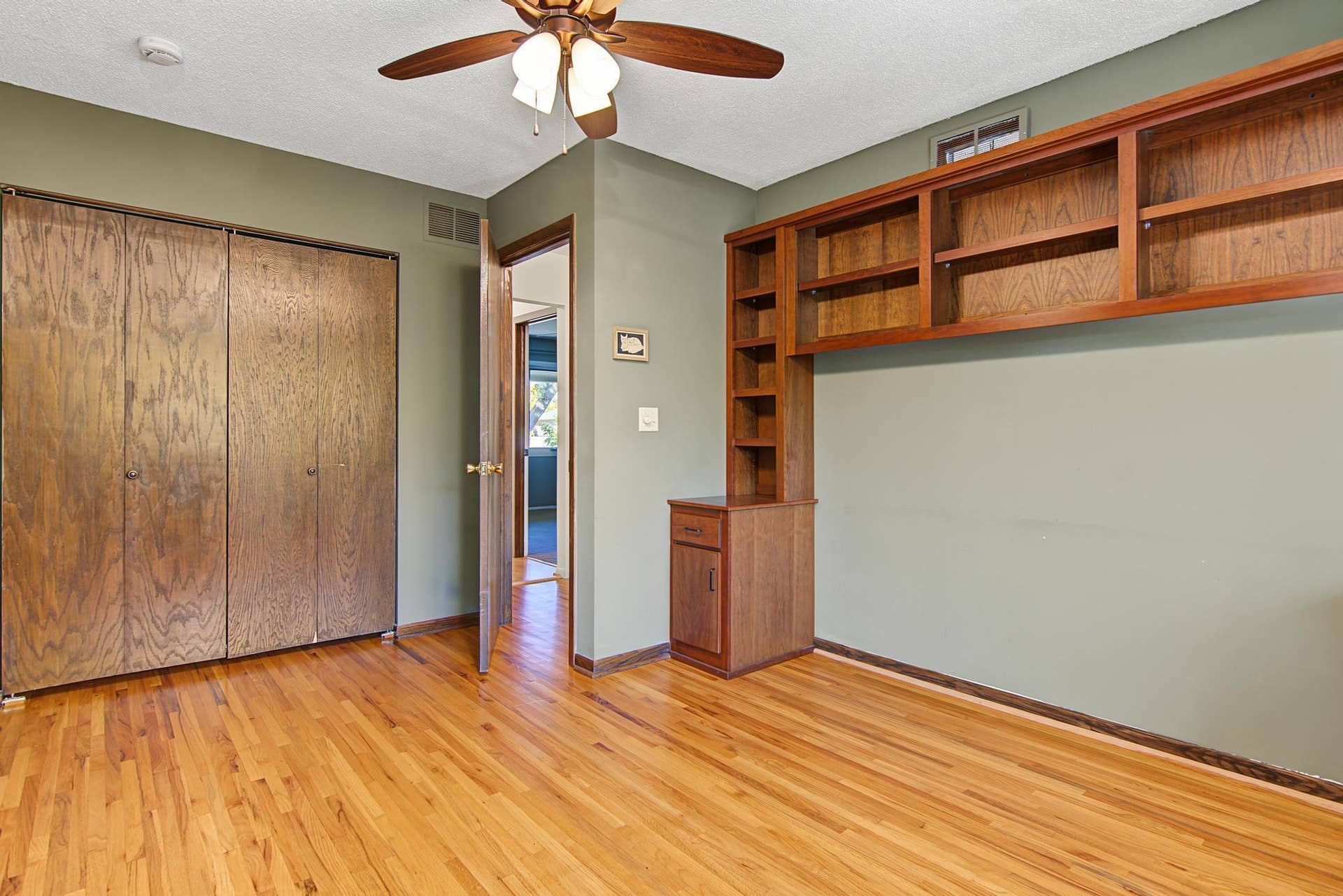 214 Windsor Court, New Brighton, MN 55112 214 Windsor Court, New Brighton, MN 55112
