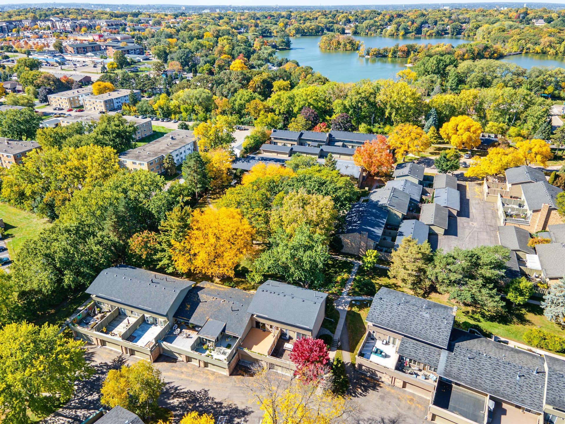 214 Windsor Court, New Brighton, MN 55112 214 Windsor Court, New Brighton, MN 55112