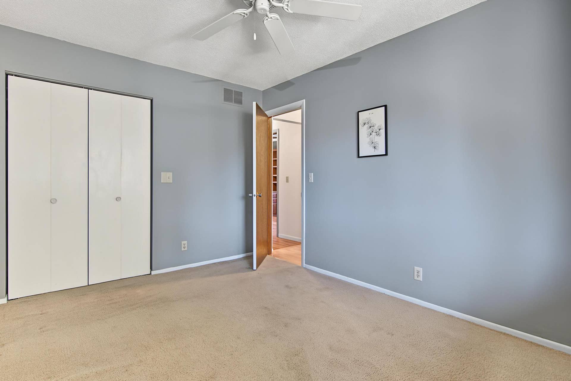 214 Windsor Court, New Brighton, MN 55112 214 Windsor Court, New Brighton, MN 55112