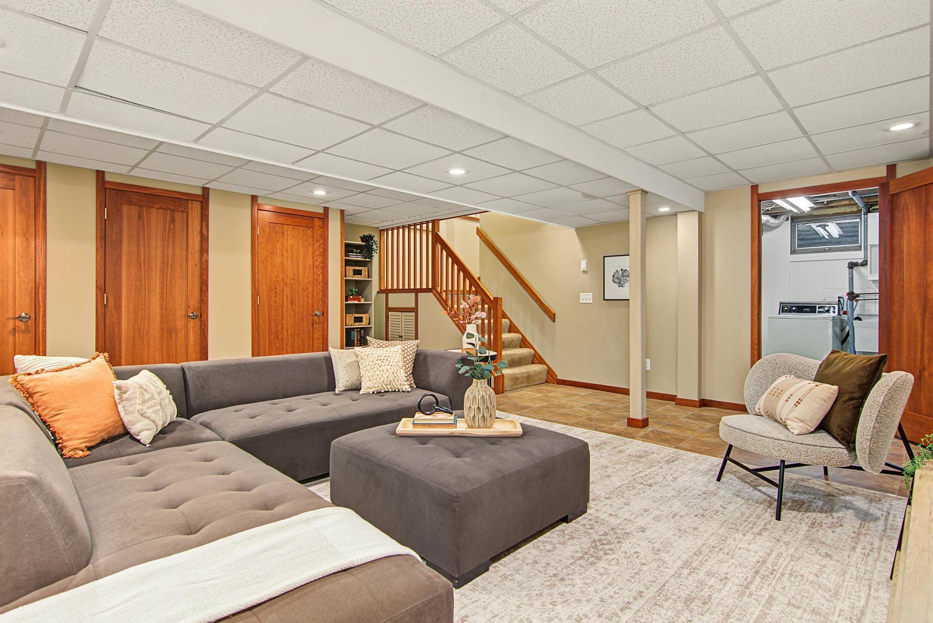 214 Windsor Court, New Brighton, MN 55112 Lower Level Family Room