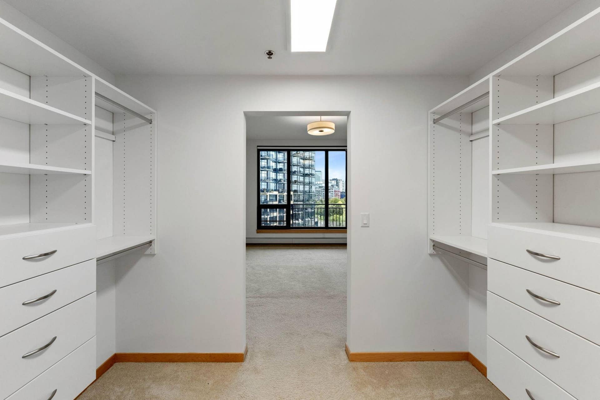 22-web-or-mls-1240-s-2nd-st-521.jpg