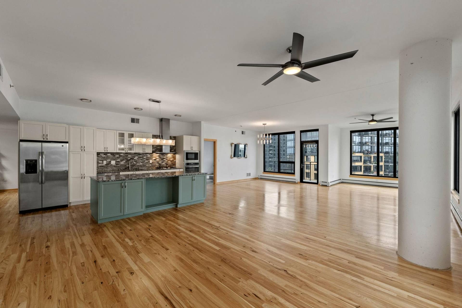 3-web-or-mls-1240-s-2nd-st-521.jpg