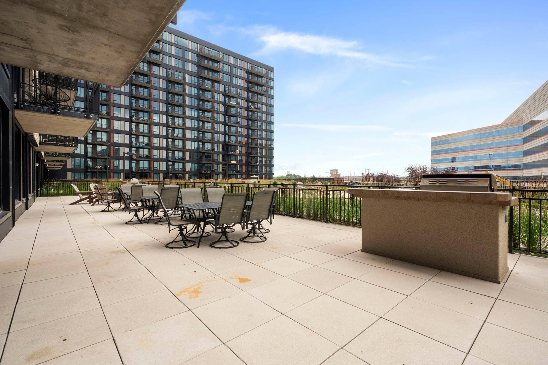 65-web-or-mls-1240-s-2nd-st-521.jpg