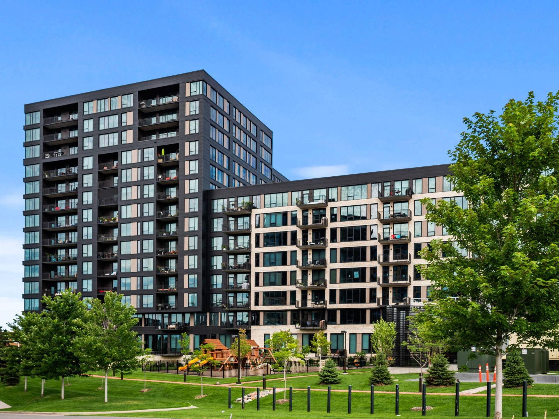 72-web-or-mls-1240-s-2nd-st-521.jpg