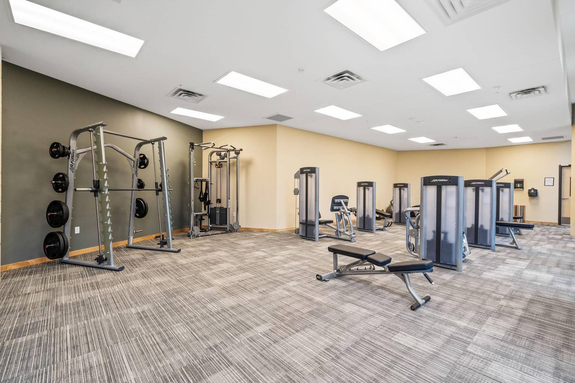 63-web-or-mls-1240-s-2nd-st-521.jpg