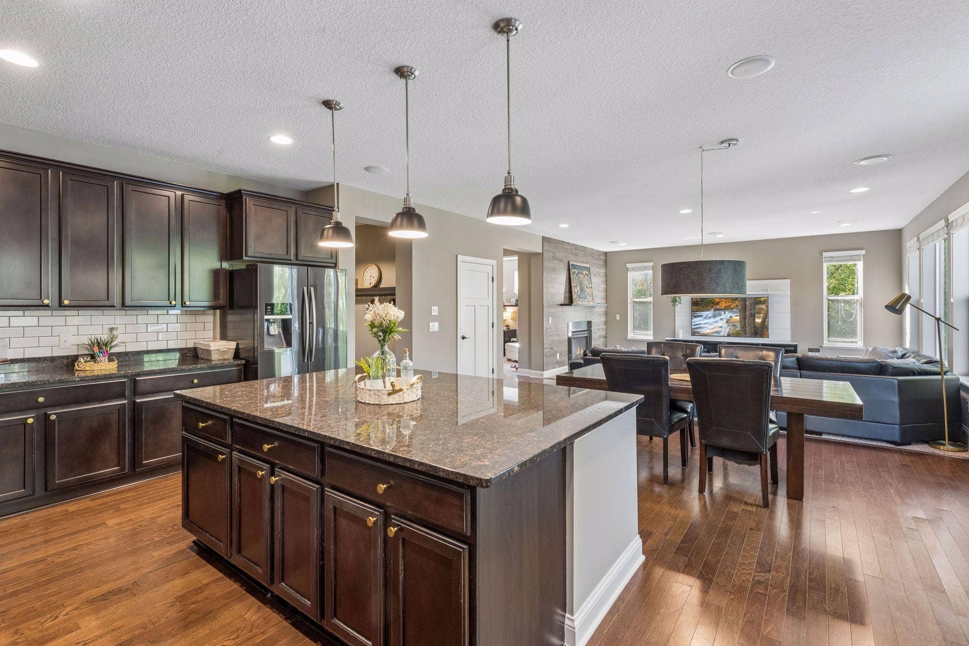 1078 Rosemary Circle, Chaska, MN 55318
