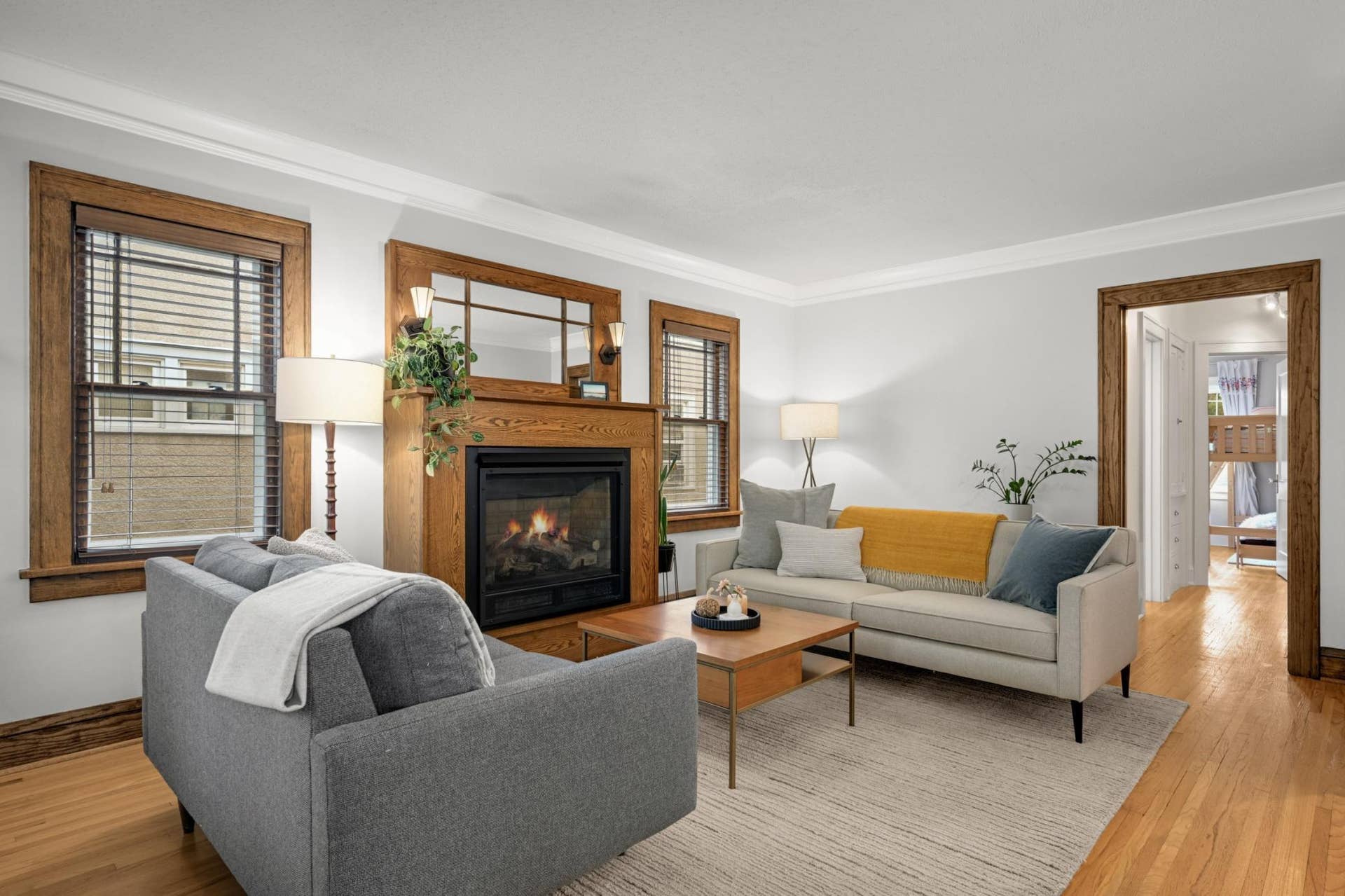 4036 20th Avenue S, 73, Minneapolis, MN 55407 Living room with prairie-style motifs
