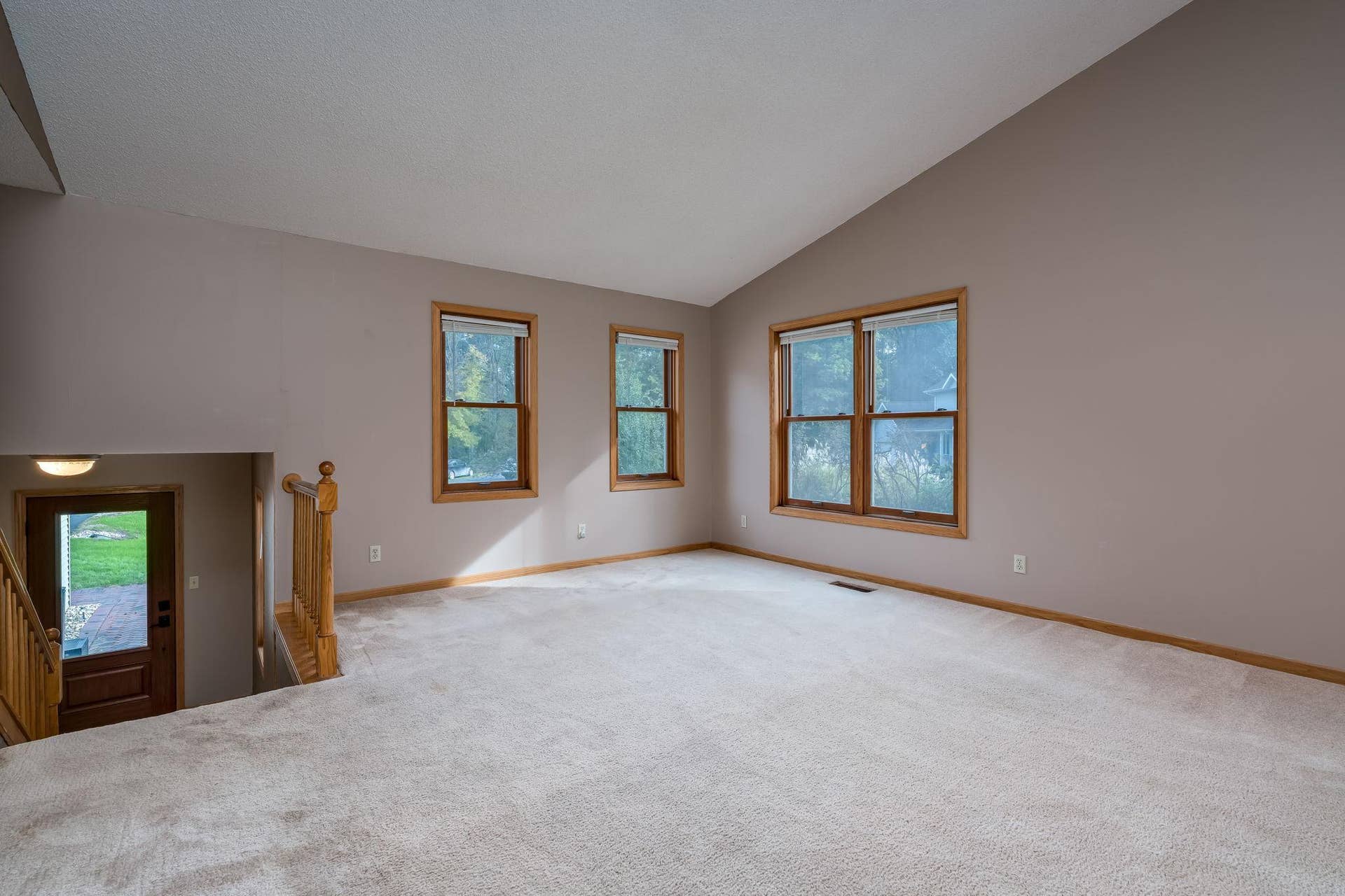 50 Canterbury Court, Mankato, MN 56001 50 Canterbury Court, Mankato, MN 56001