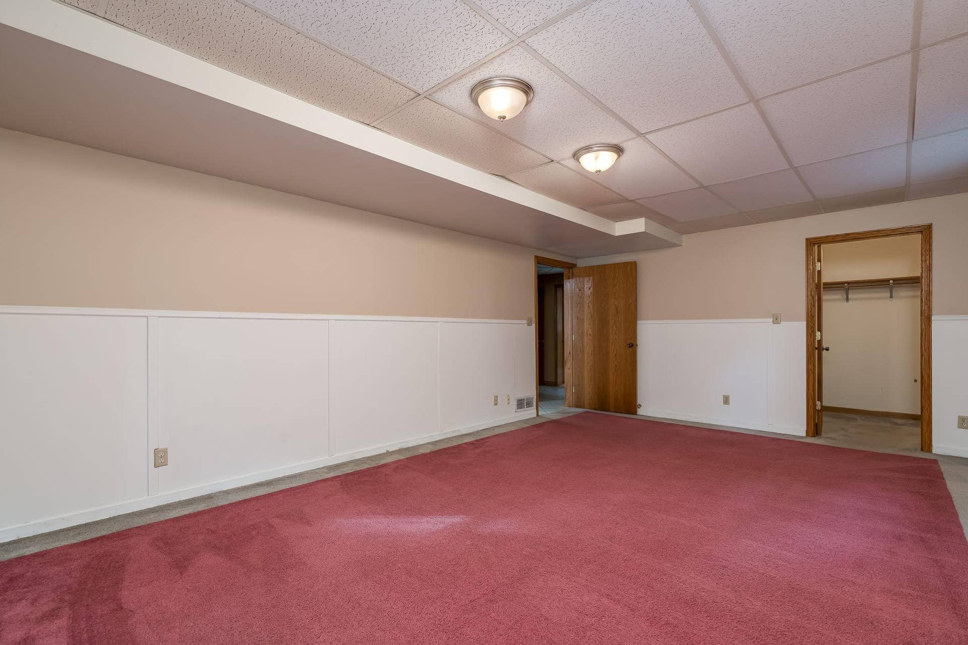 50 Canterbury Court, Mankato, MN 56001 50 Canterbury Court, Mankato, MN 56001
